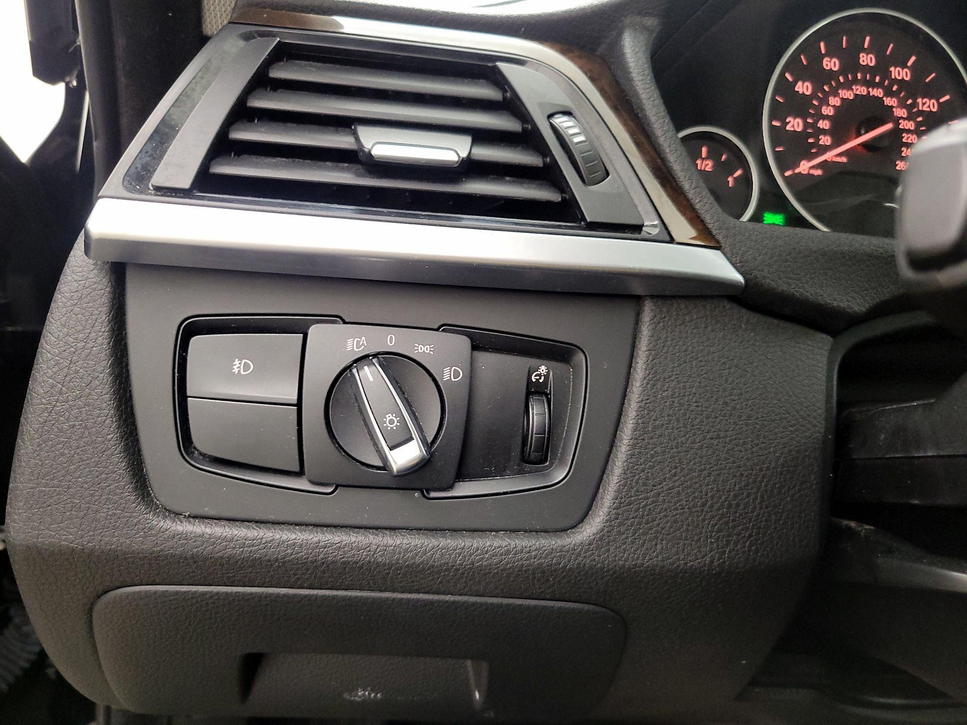 Thumbnail: 2015 BMW 4 Series - 13