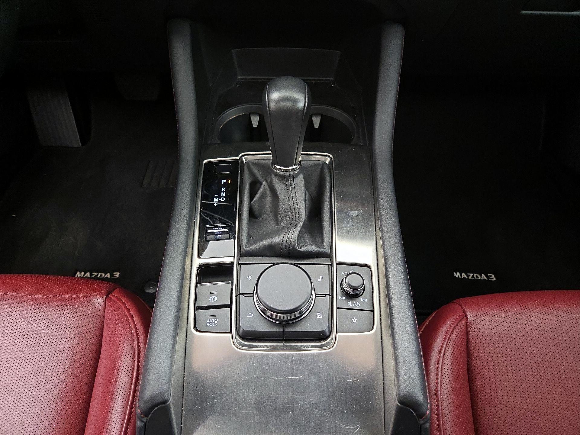 Thumbnail: 2023 Mazda Mazda3 - 17