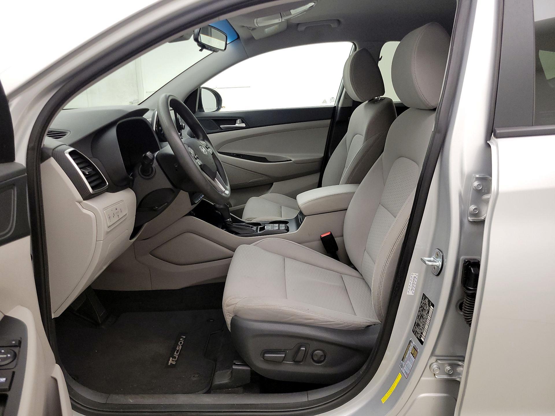 Thumbnail: 2019 Hyundai Tucson - 11