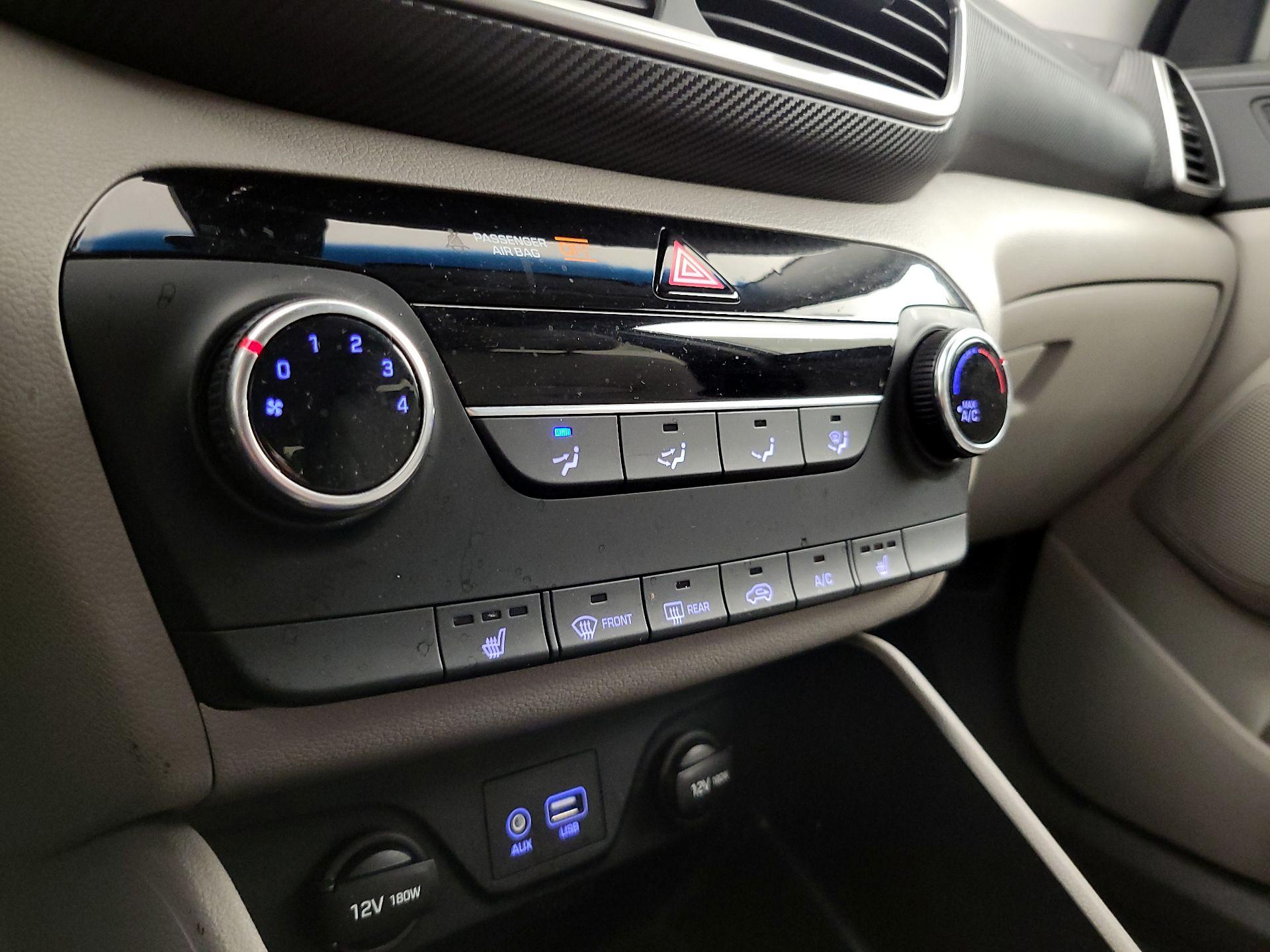 Thumbnail: 2019 Hyundai Tucson - 16
