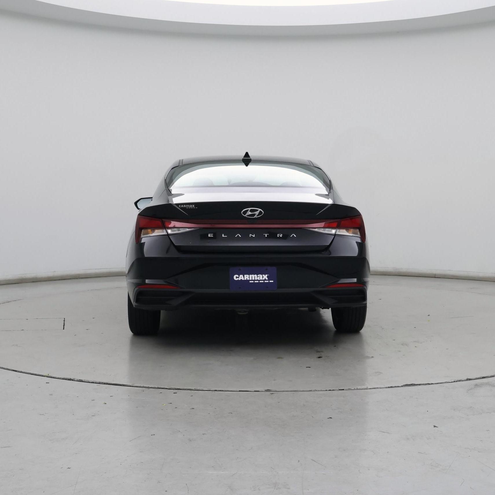 Thumbnail: 2021 Hyundai Elantra - 6