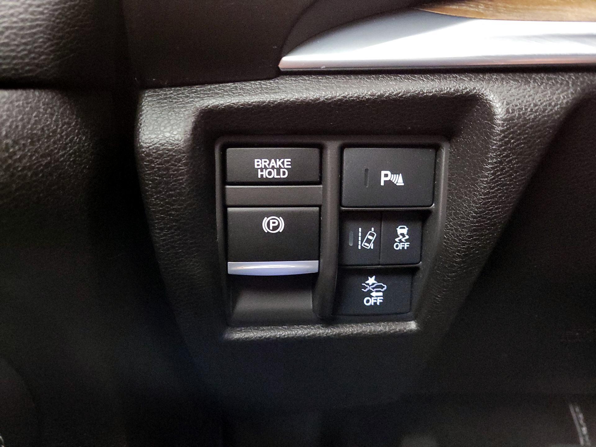 Thumbnail: 2020 Acura MDX - 13