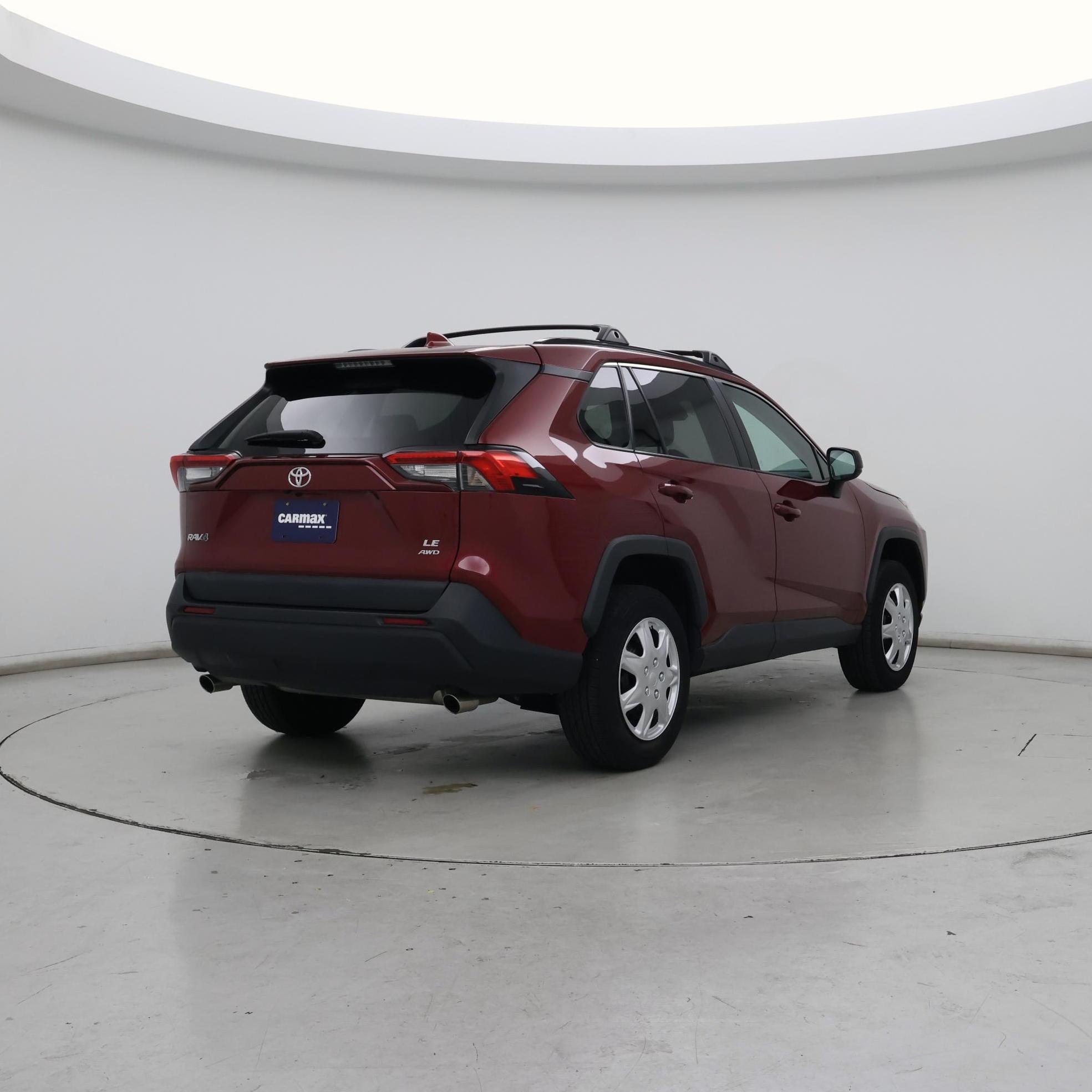 Thumbnail: 2021 Toyota RAV4 - 8