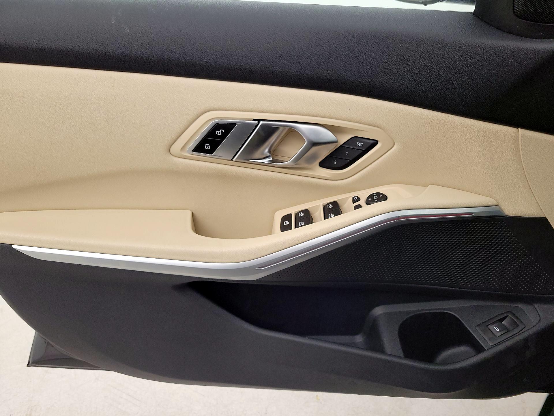 Thumbnail: 2020 BMW 3 Series - 12