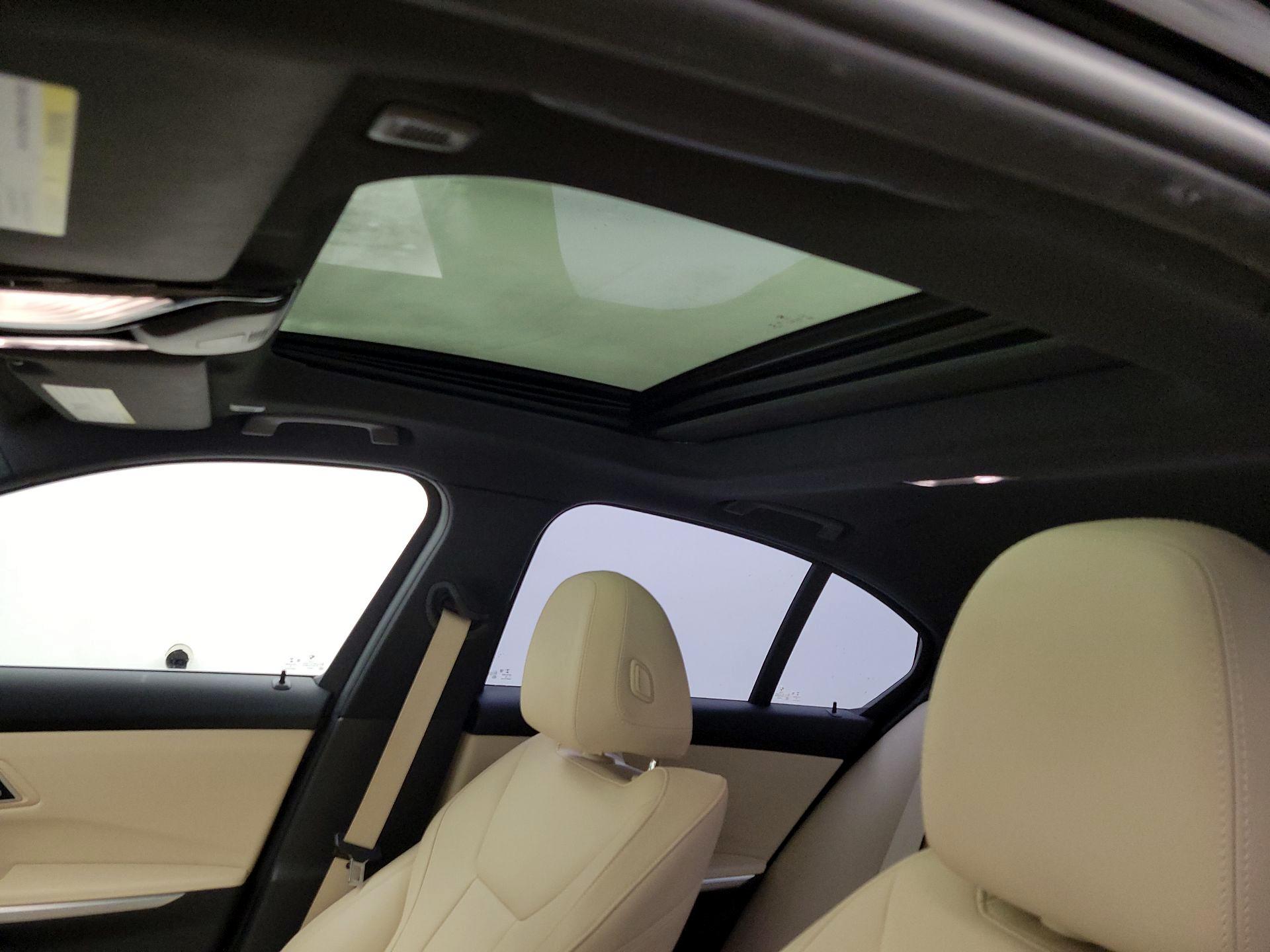 Thumbnail: 2020 BMW 3 Series - 19