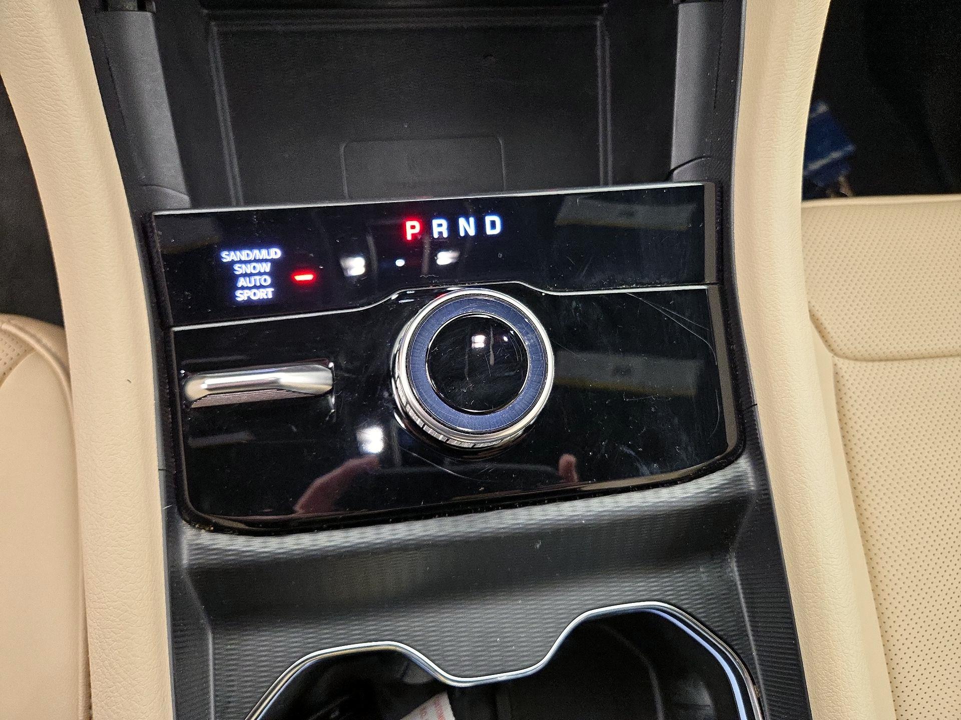 Thumbnail: 2023 Jeep Grand Cherokee - 18