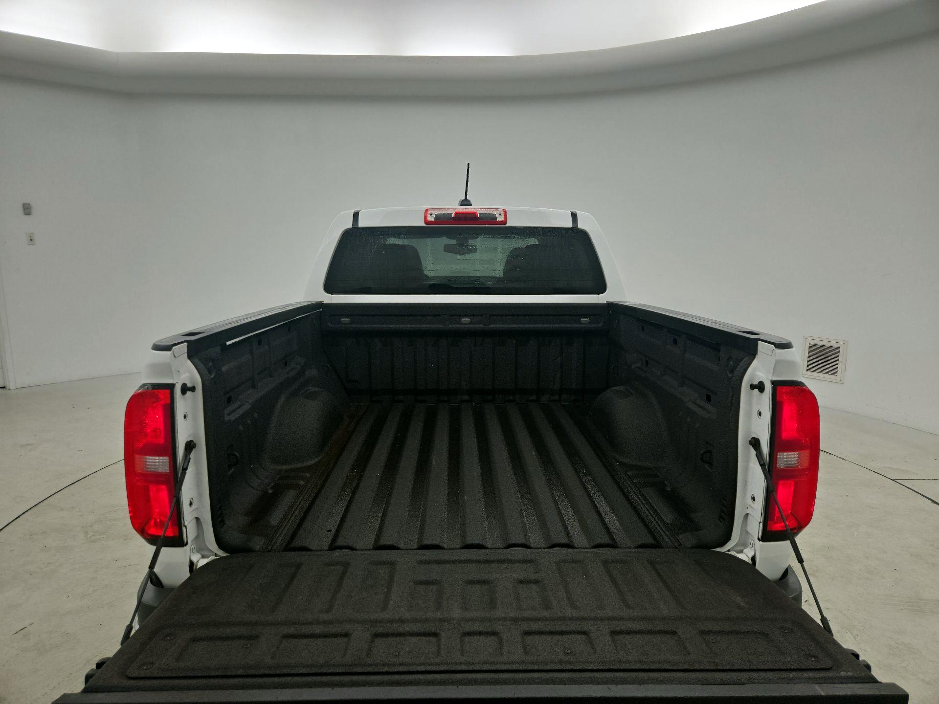 Thumbnail: 2019 Chevrolet Colorado - 20