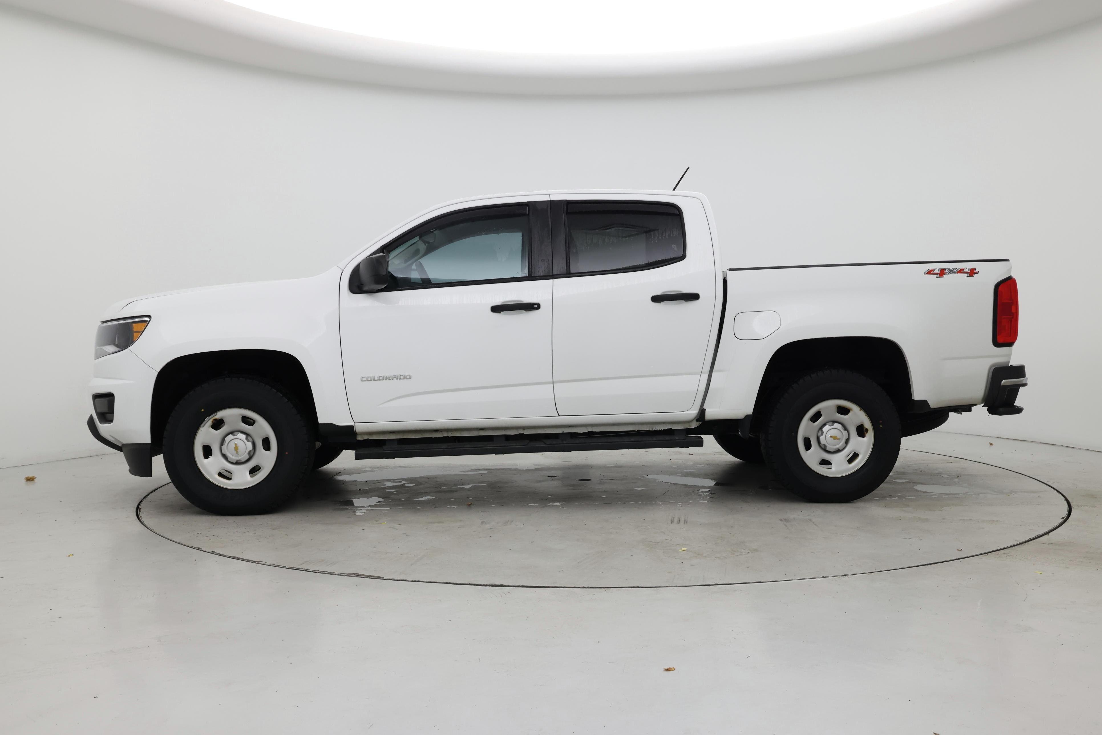 Thumbnail: 2019 Chevrolet Colorado - 3