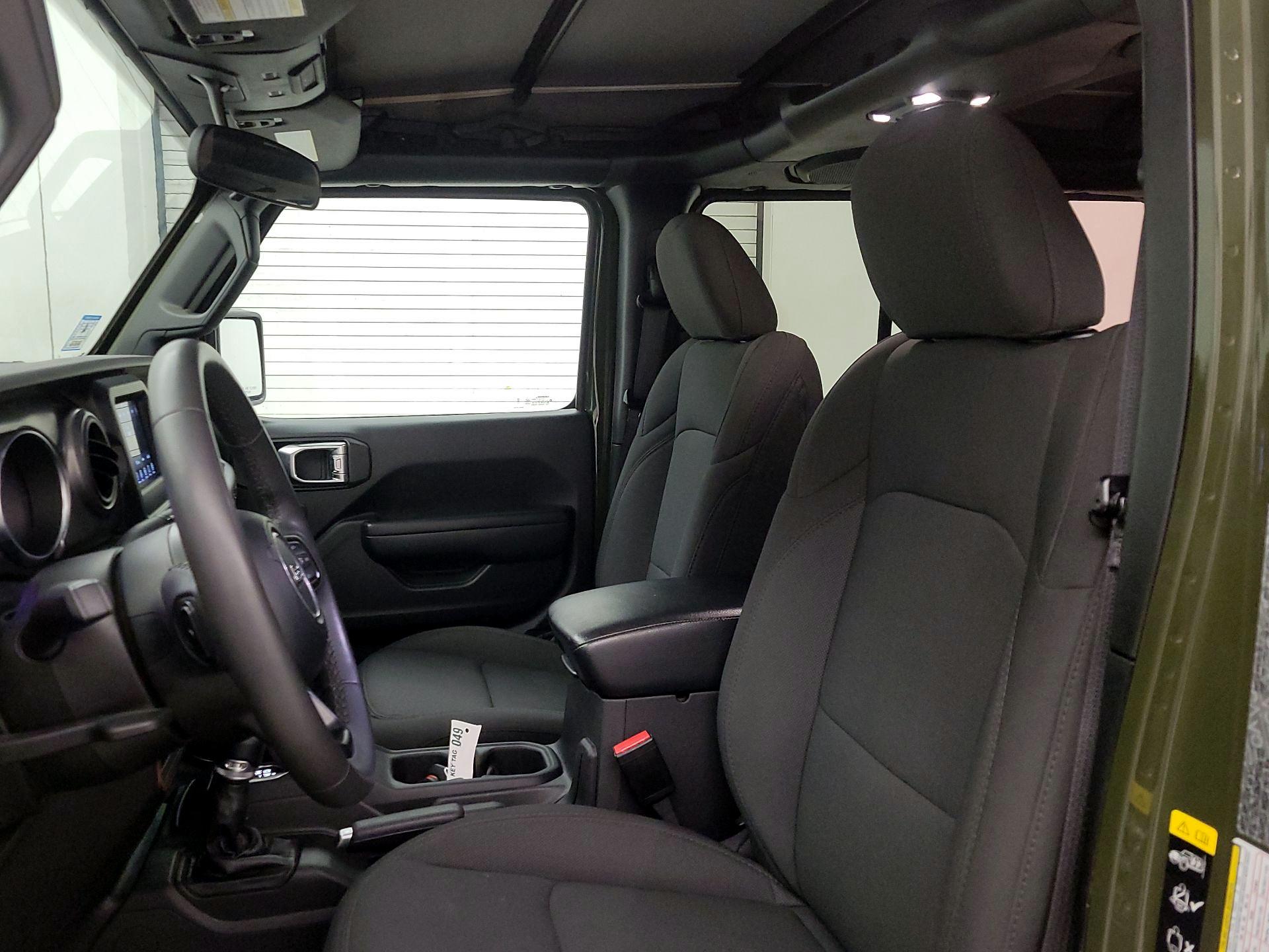 Thumbnail: 2023 Jeep Wrangler - 19