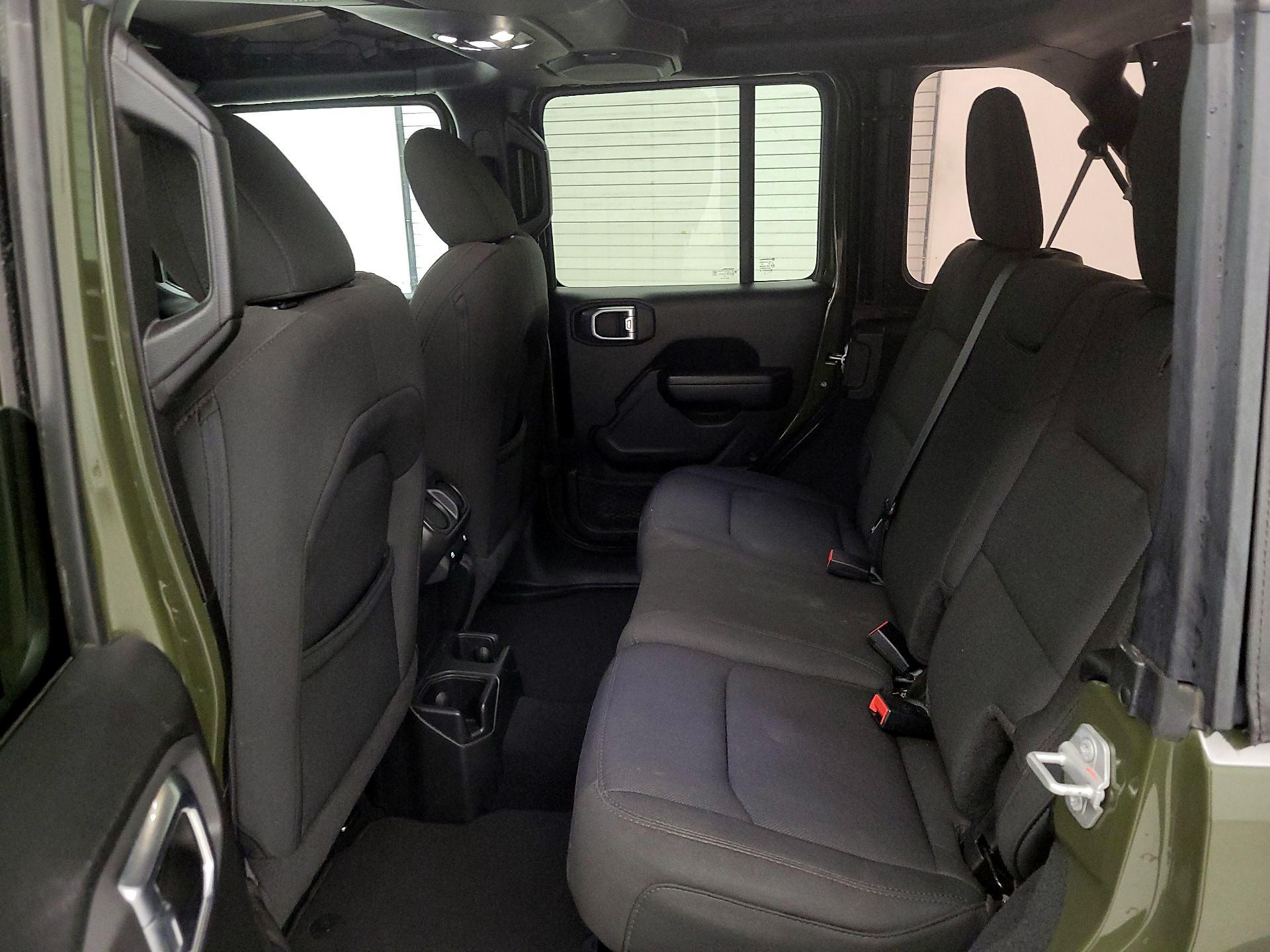 Thumbnail: 2023 Jeep Wrangler - 20