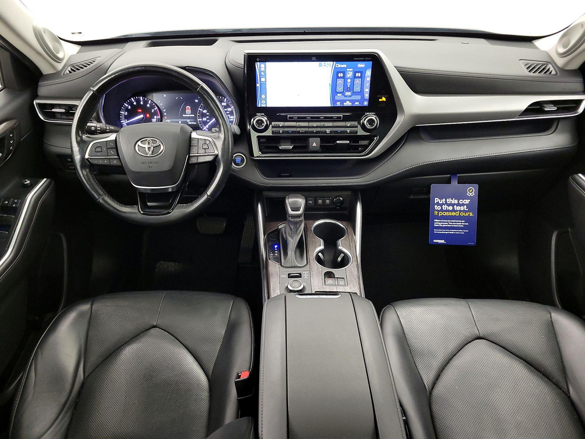 Thumbnail: 2021 Toyota Highlander - 9