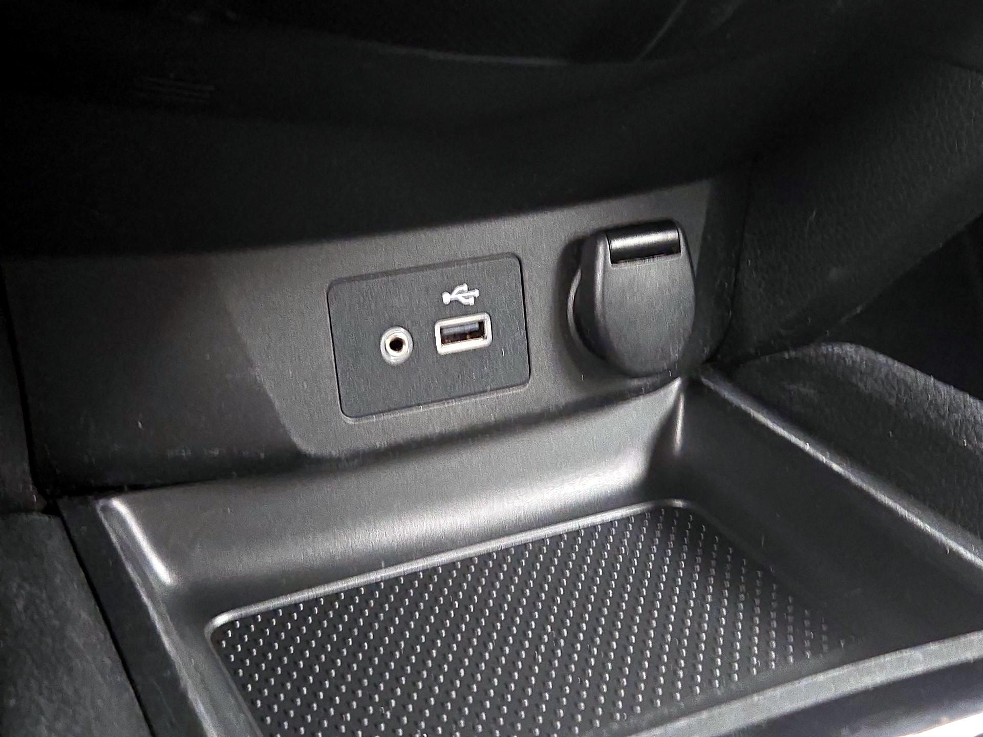 Thumbnail: 2019 Nissan Rogue - 18