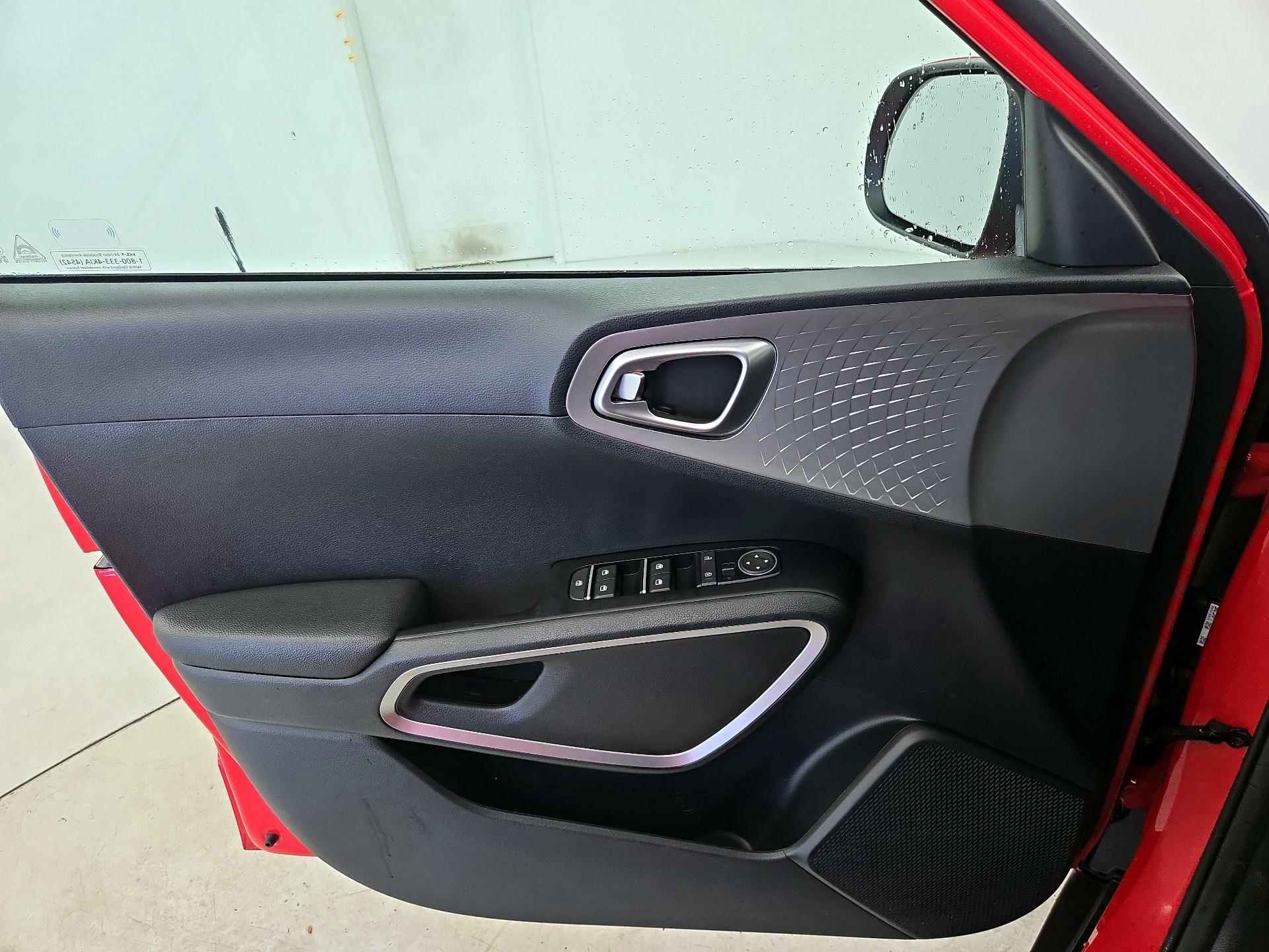 Thumbnail: 2025 Kia Soul - 12