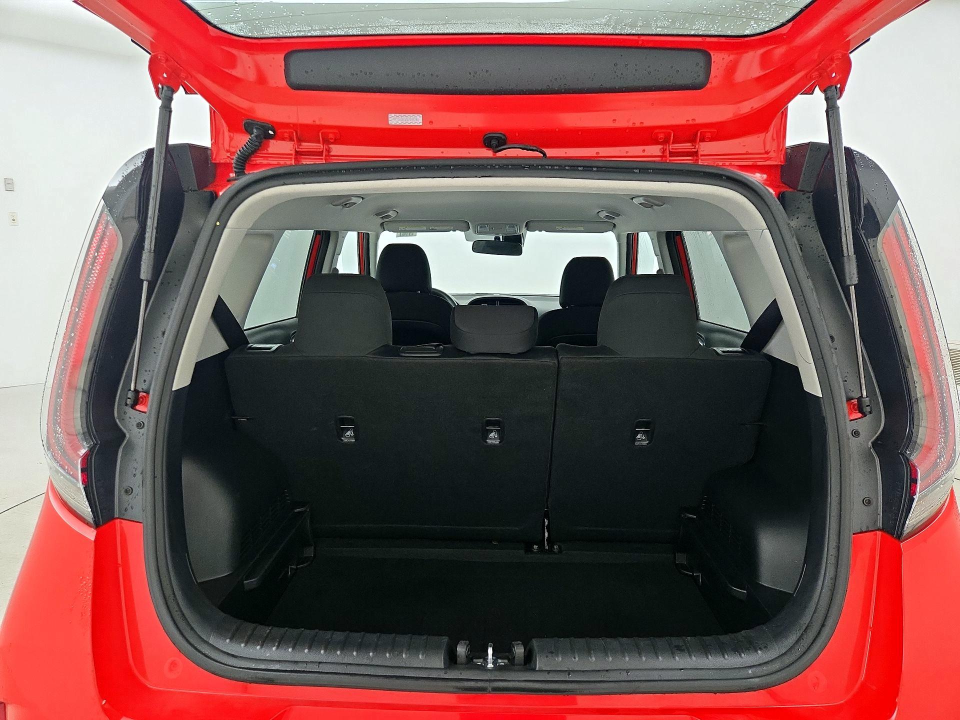 Thumbnail: 2025 Kia Soul - 20