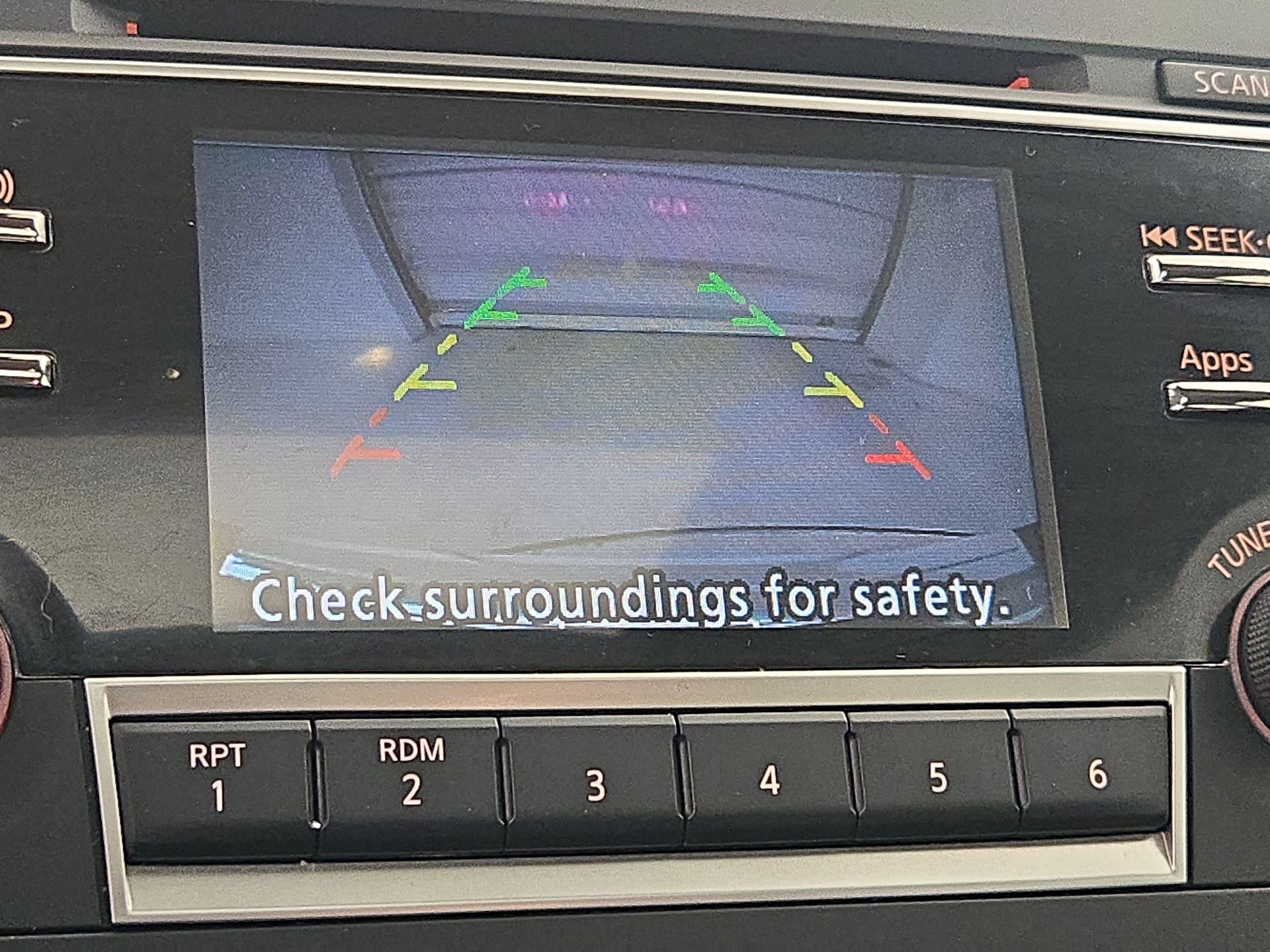 Thumbnail: 2016 Nissan Altima - 14