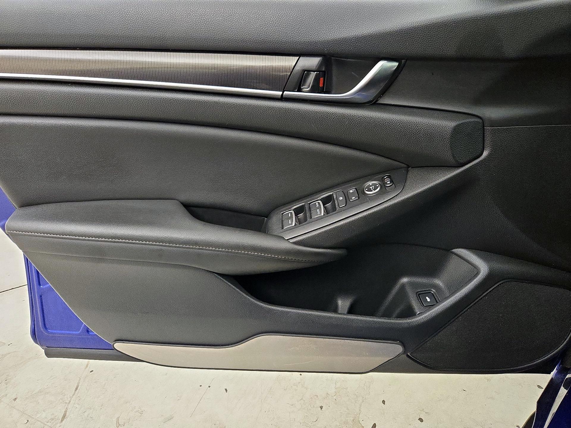 Thumbnail: 2021 Honda Accord - 12