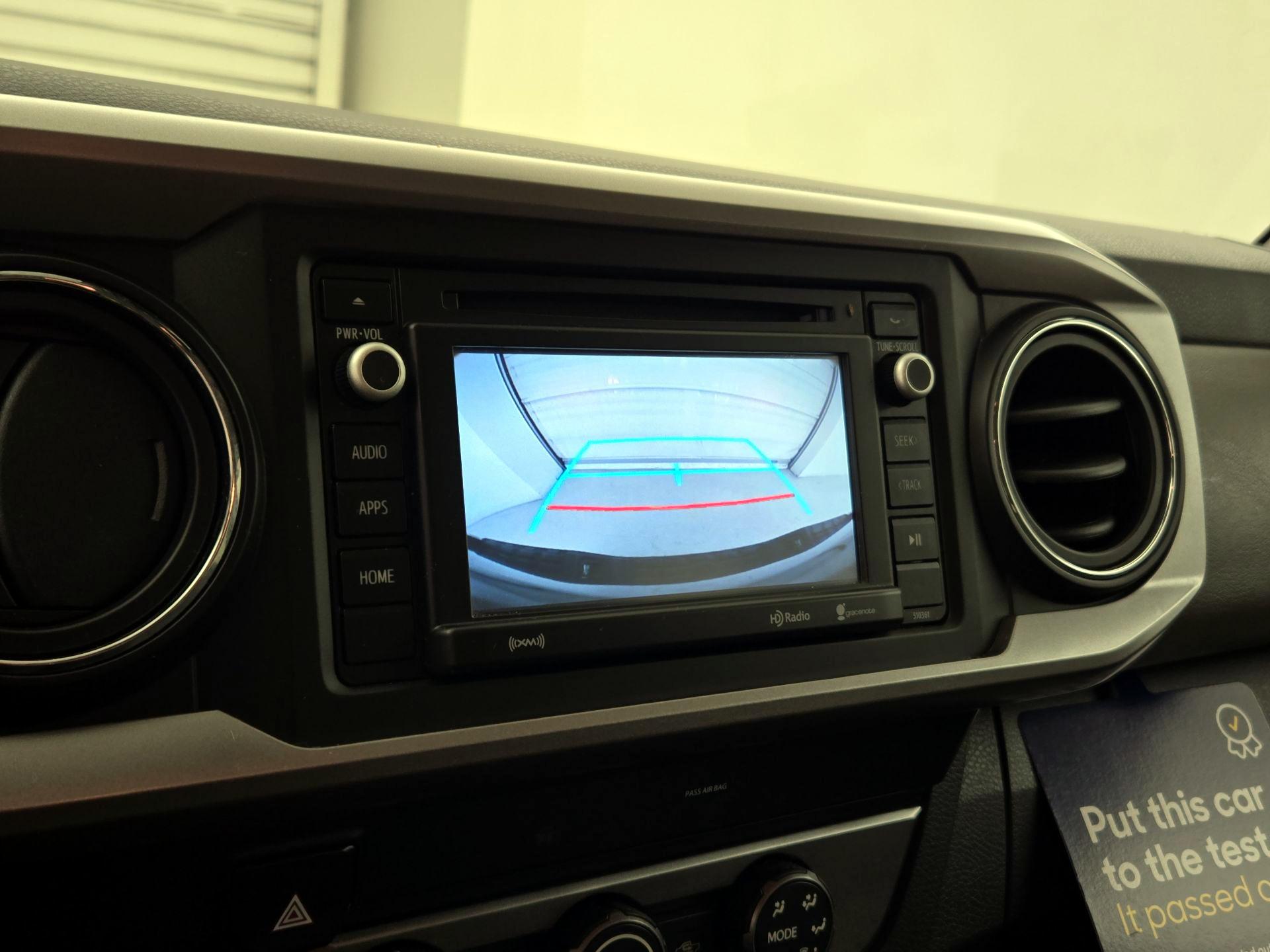 Thumbnail: 2019 Toyota Tacoma - 14