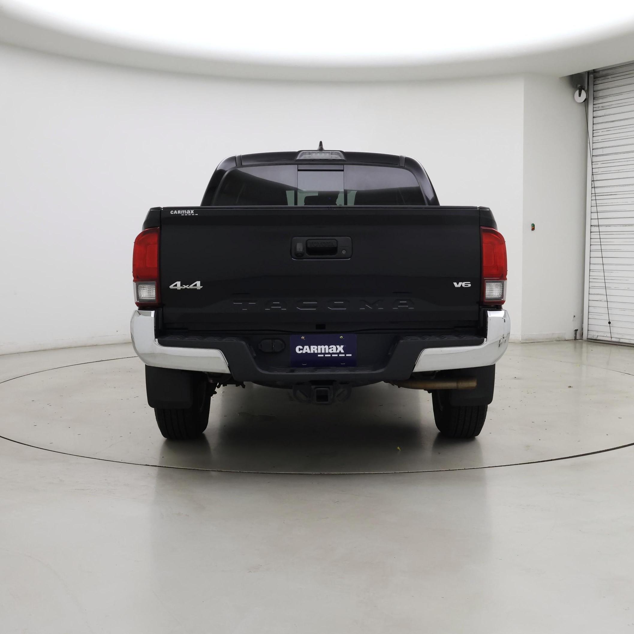 Thumbnail: 2019 Toyota Tacoma - 6