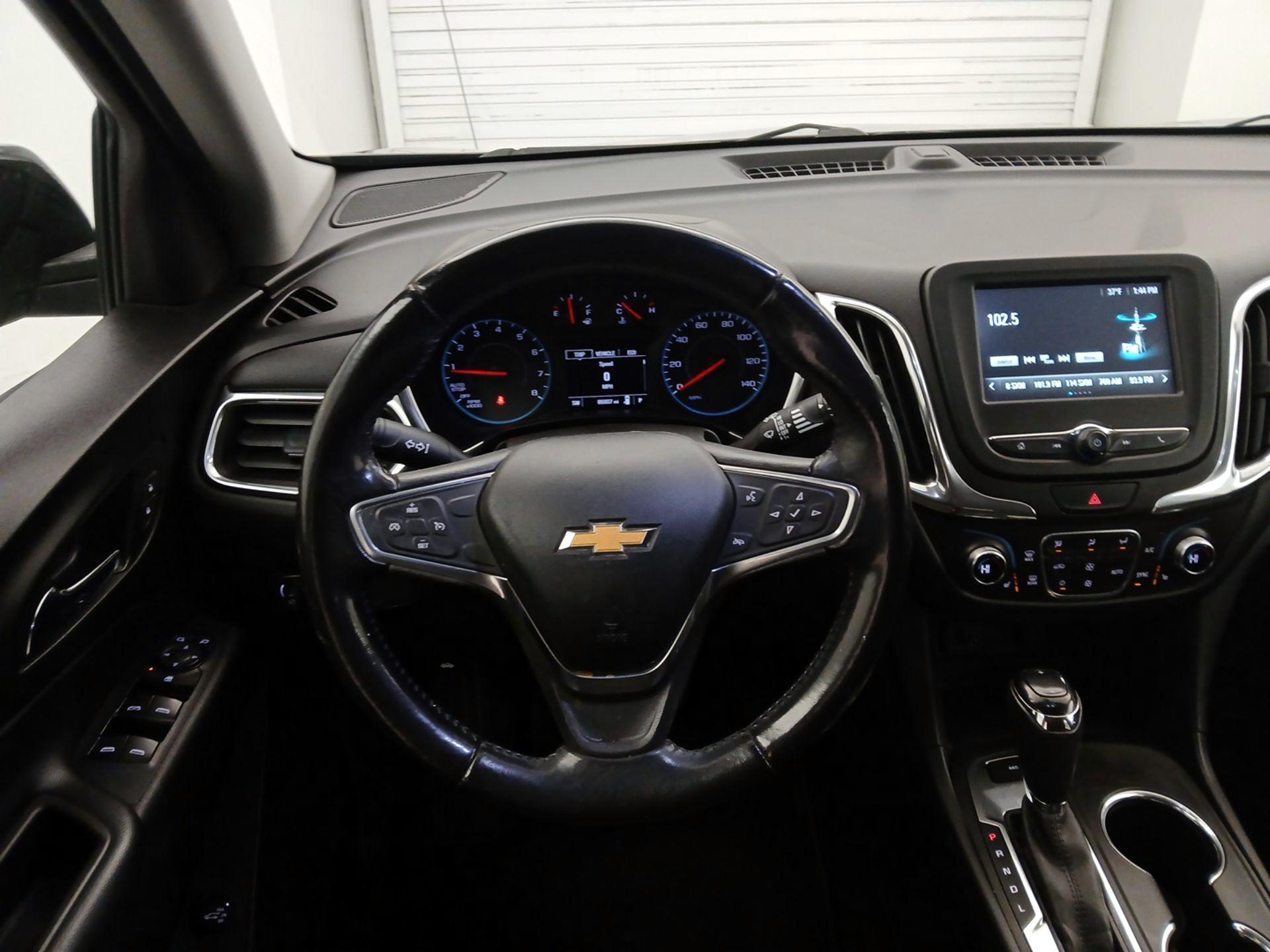 Thumbnail: 2018 Chevrolet Equinox - 10