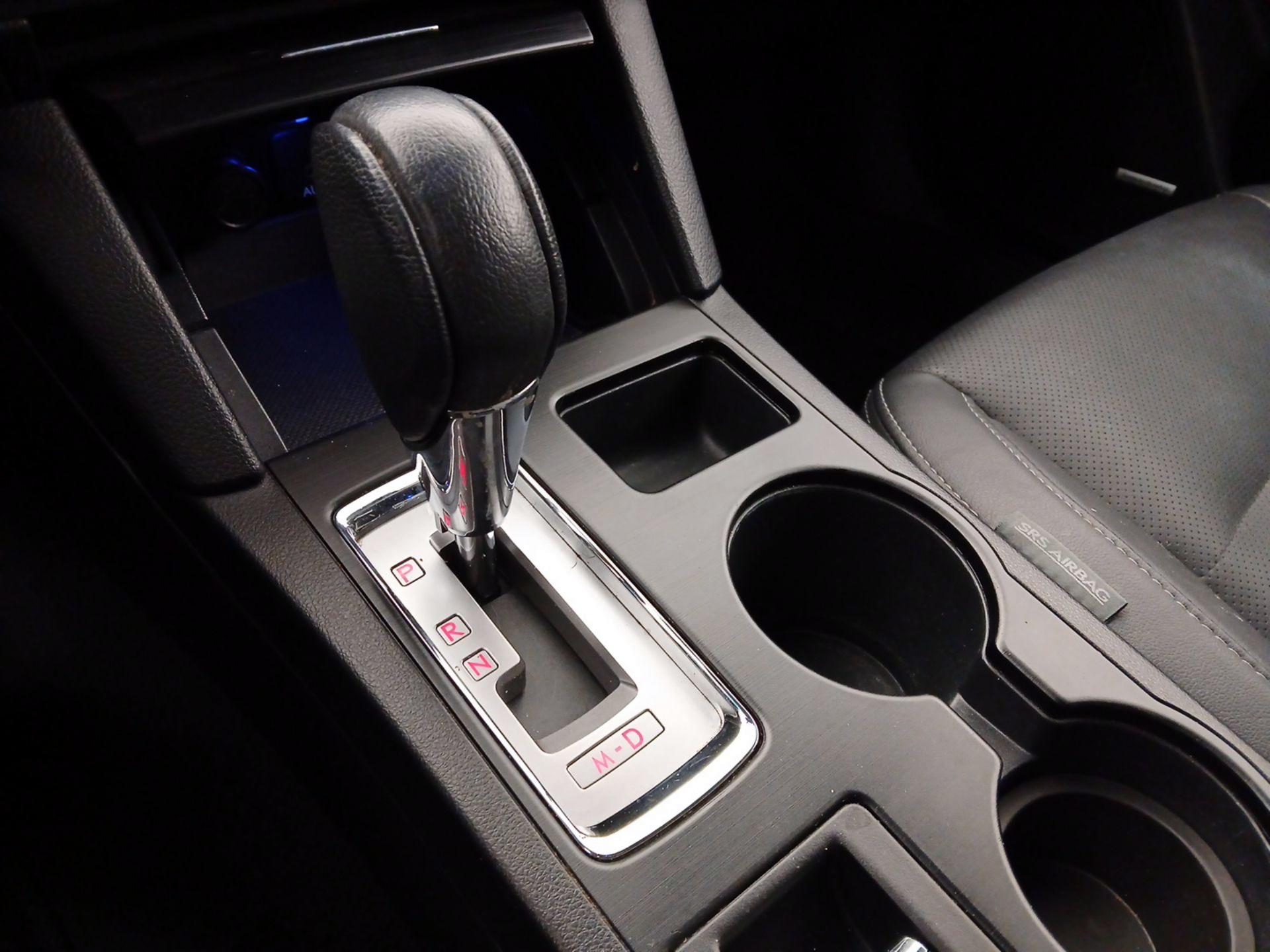 Thumbnail: 2016 Subaru Outback - 18