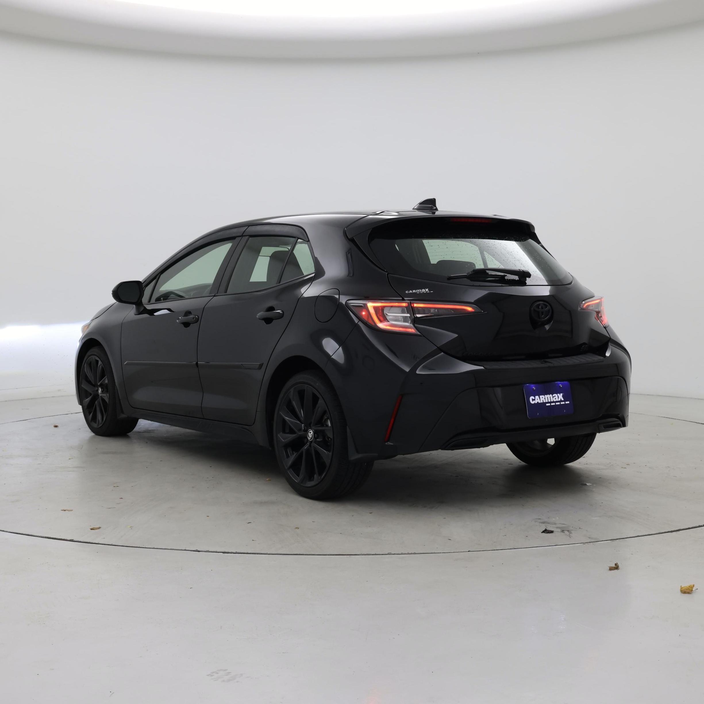 Thumbnail: 2021 Toyota Corolla - 2