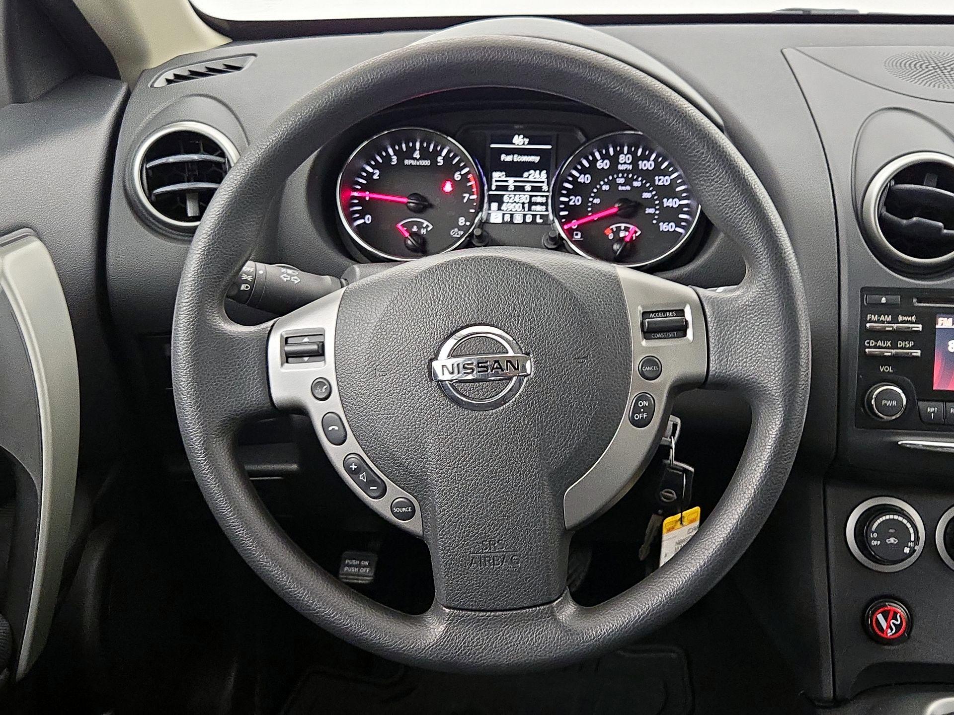 Thumbnail: 2015 Nissan Rogue - 10