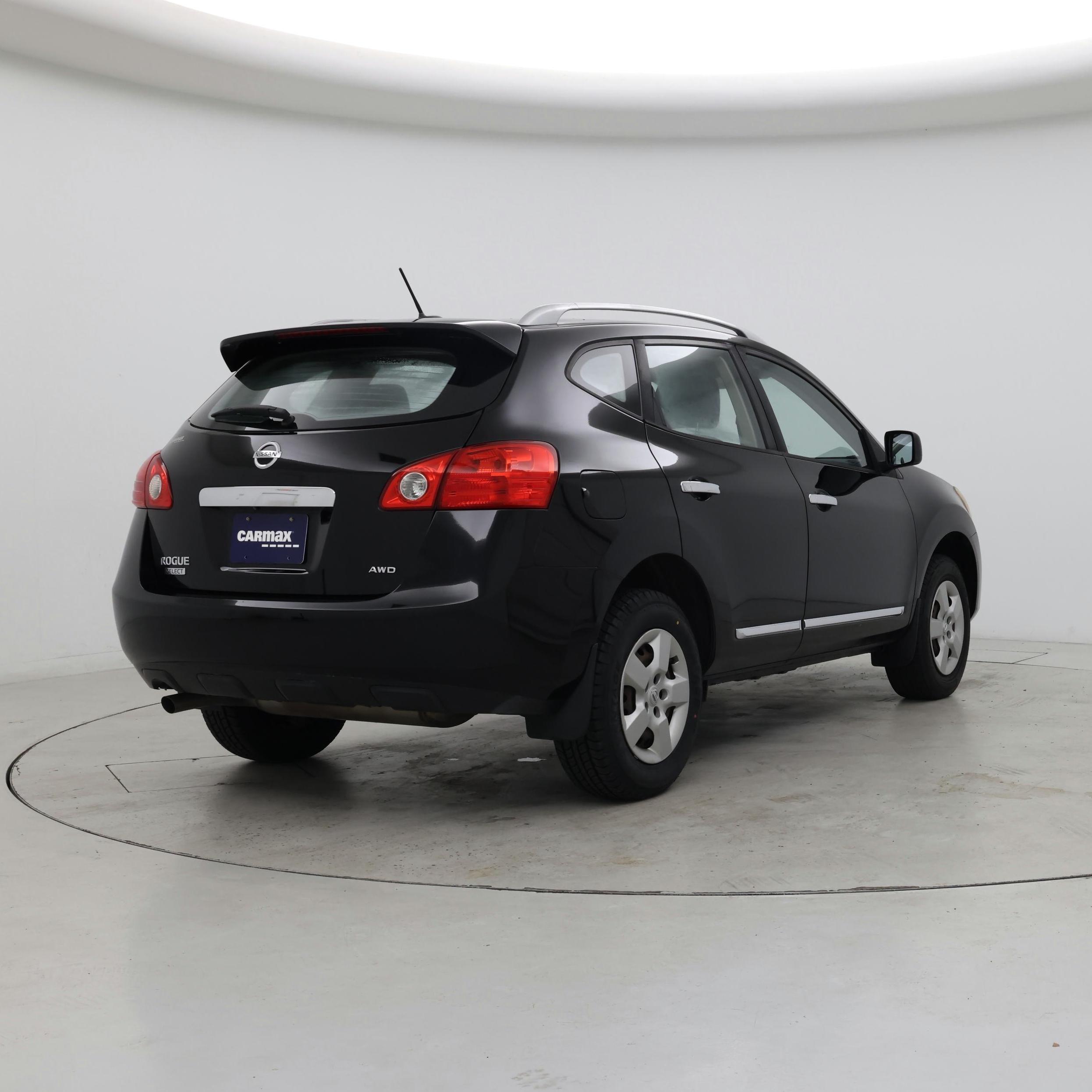 Thumbnail: 2015 Nissan Rogue - 8