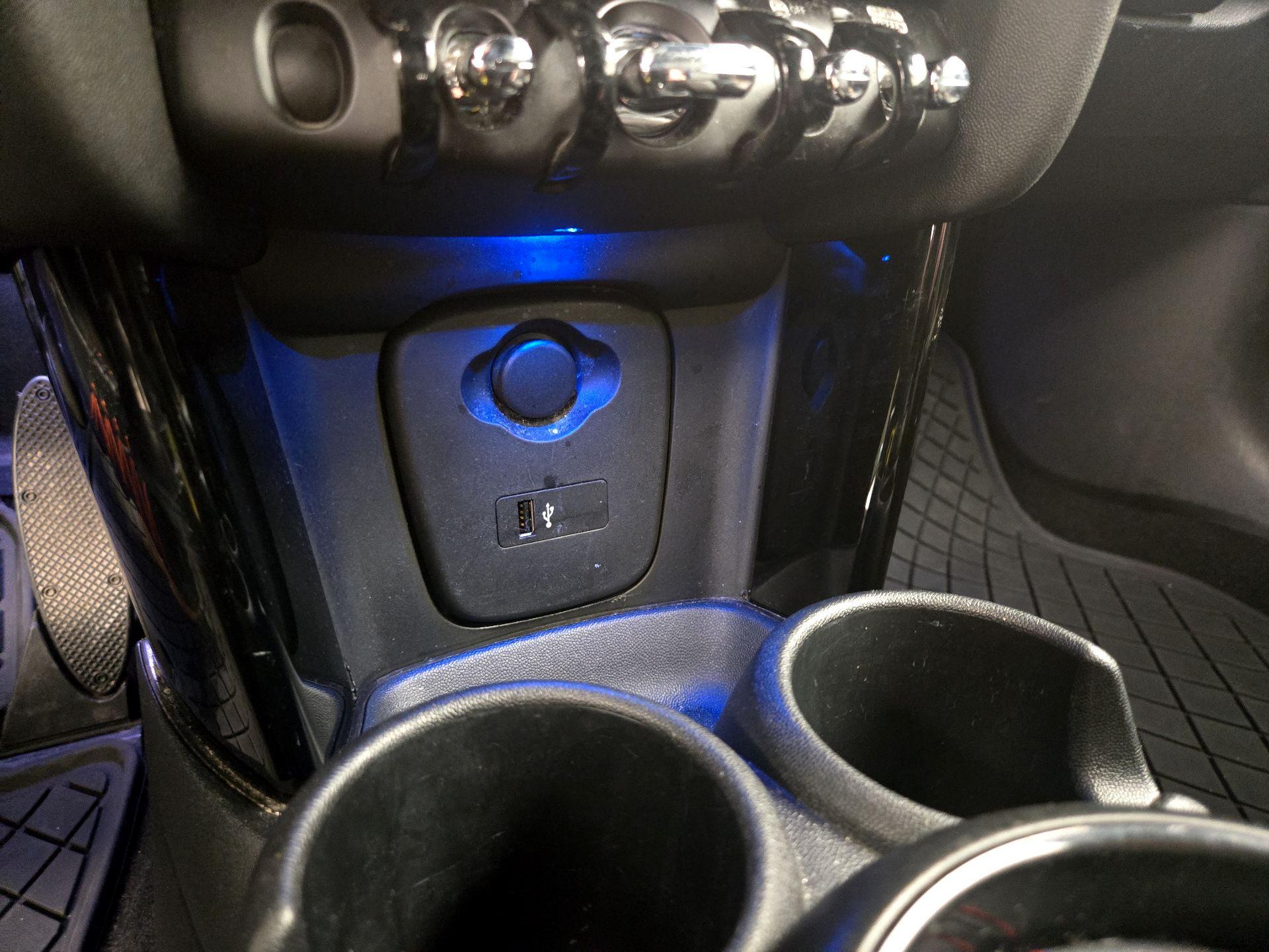 Thumbnail: 2020 MINI Cooper - 18