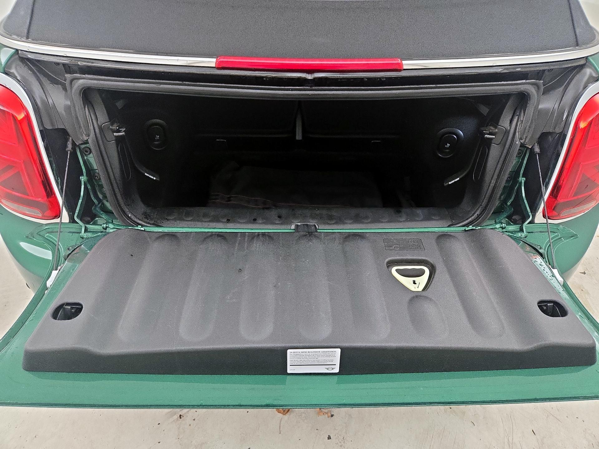 Thumbnail: 2020 MINI Cooper - 20