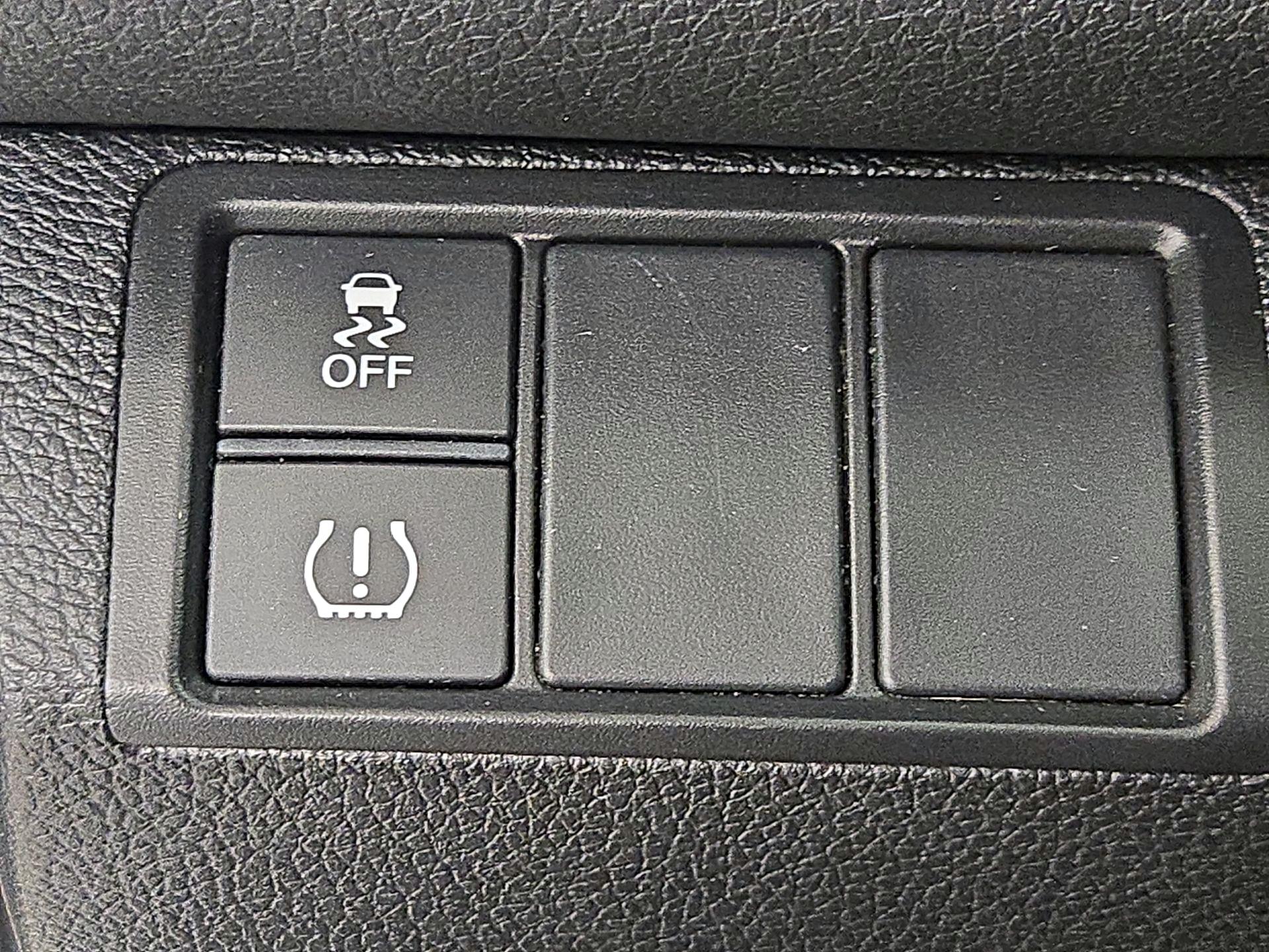 Thumbnail: 2016 Honda Civic - 13