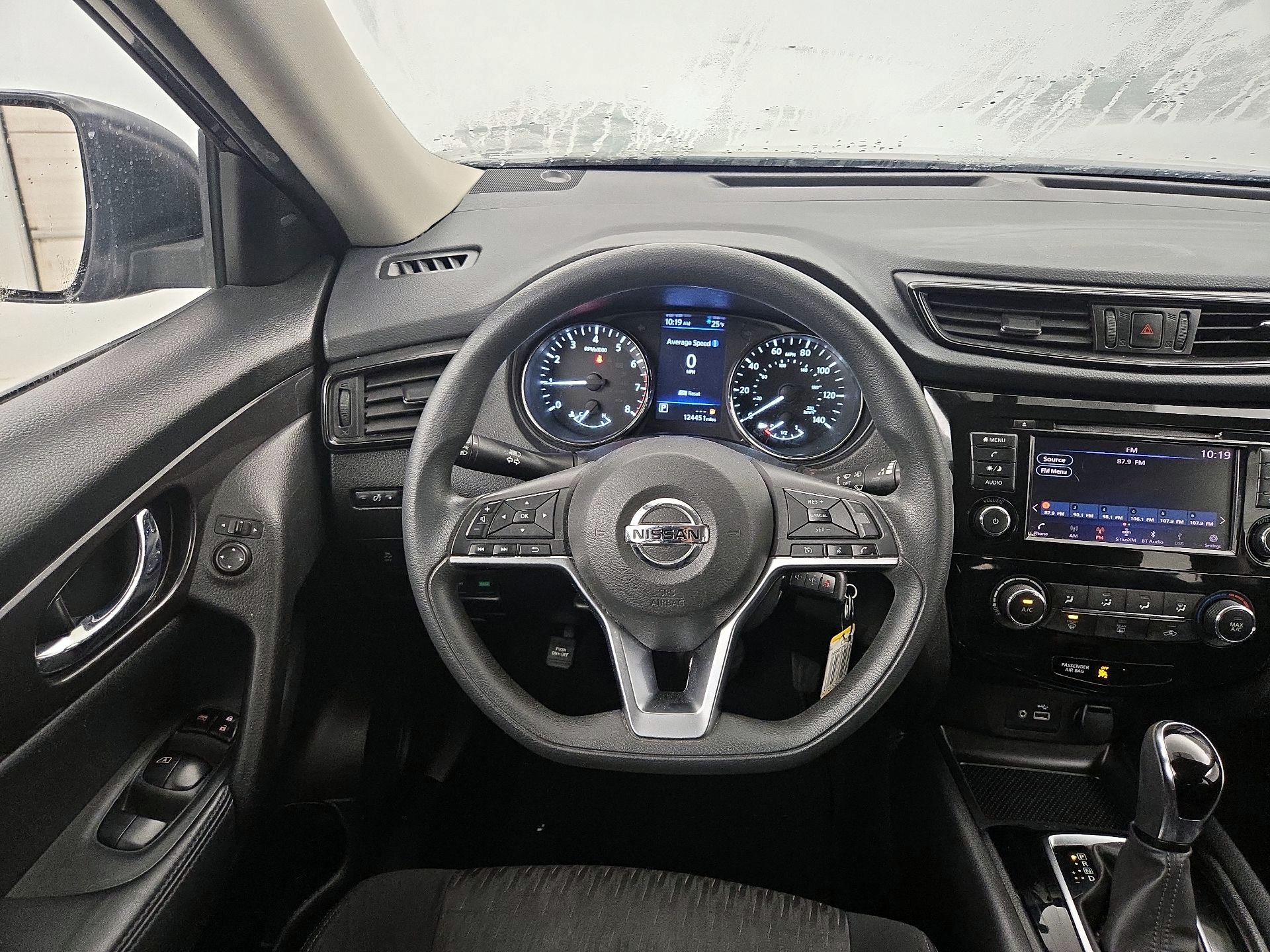 Thumbnail: 2018 Nissan Rogue - 10