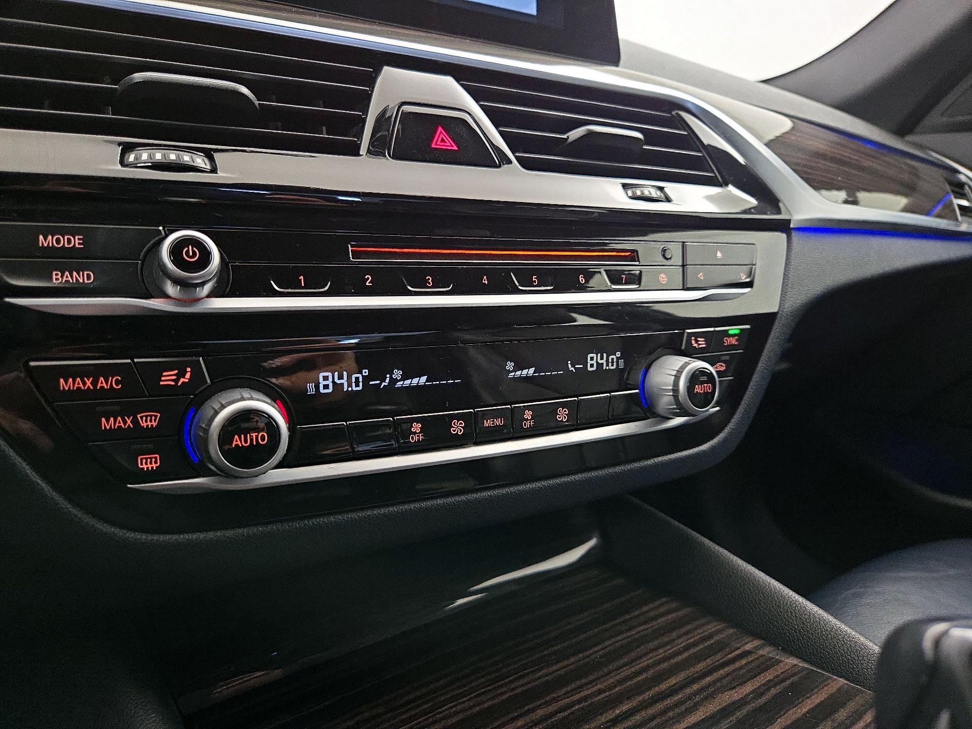 Thumbnail: 2017 BMW 5 Series - 17