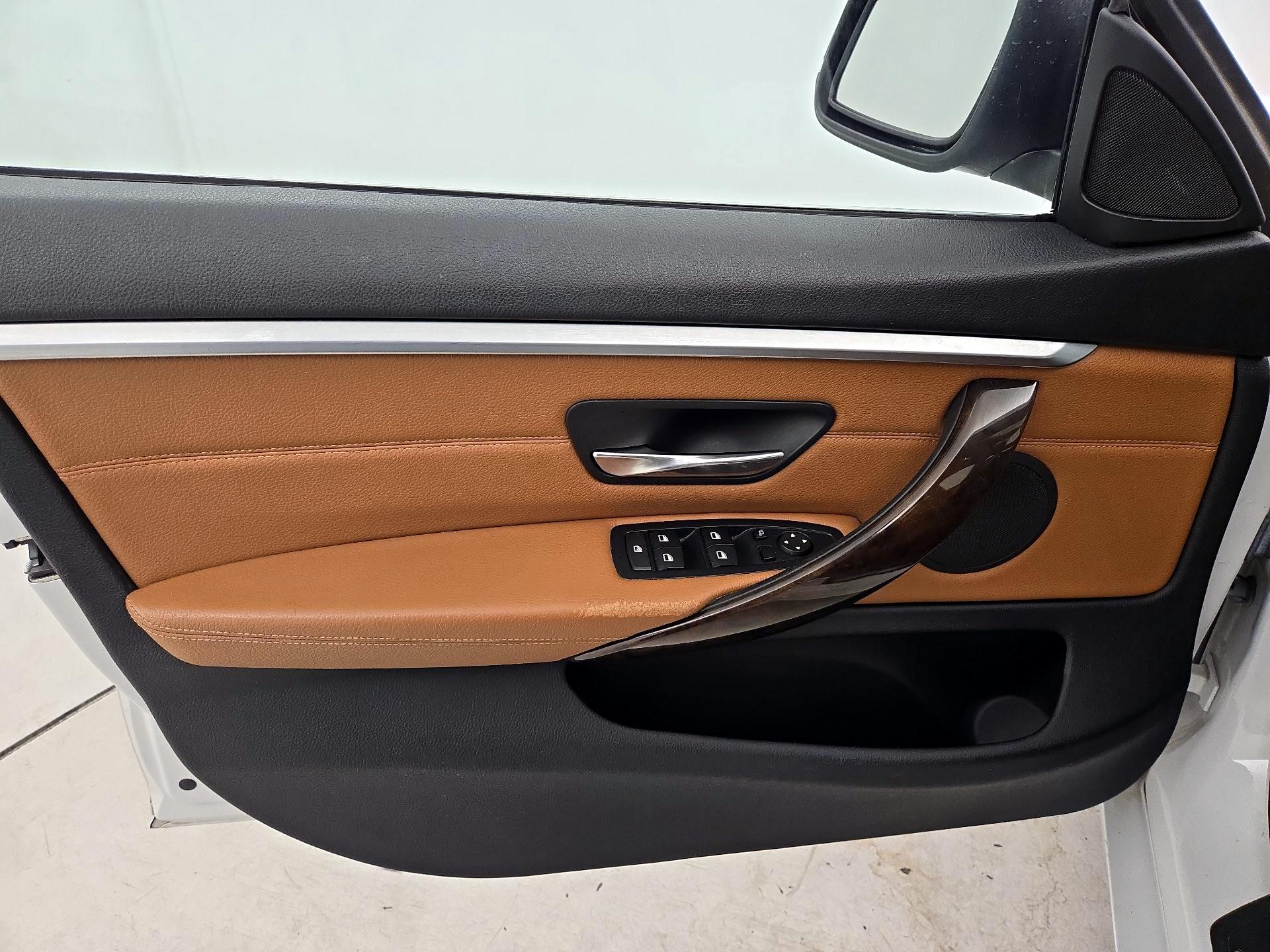 Thumbnail: 2016 BMW 4 Series - 12