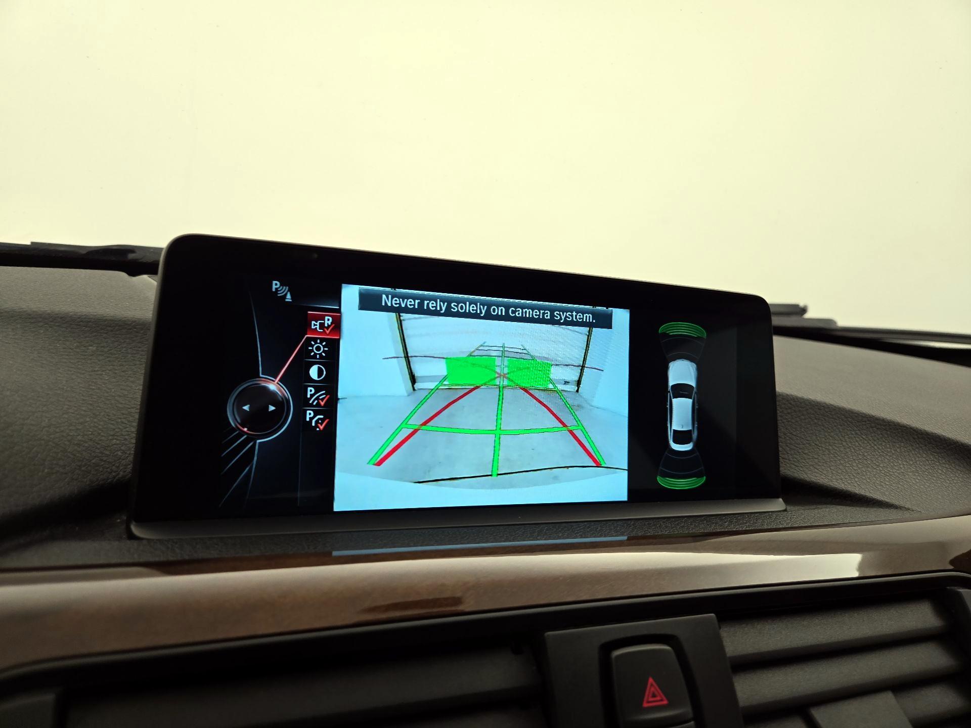 Thumbnail: 2016 BMW 4 Series - 15