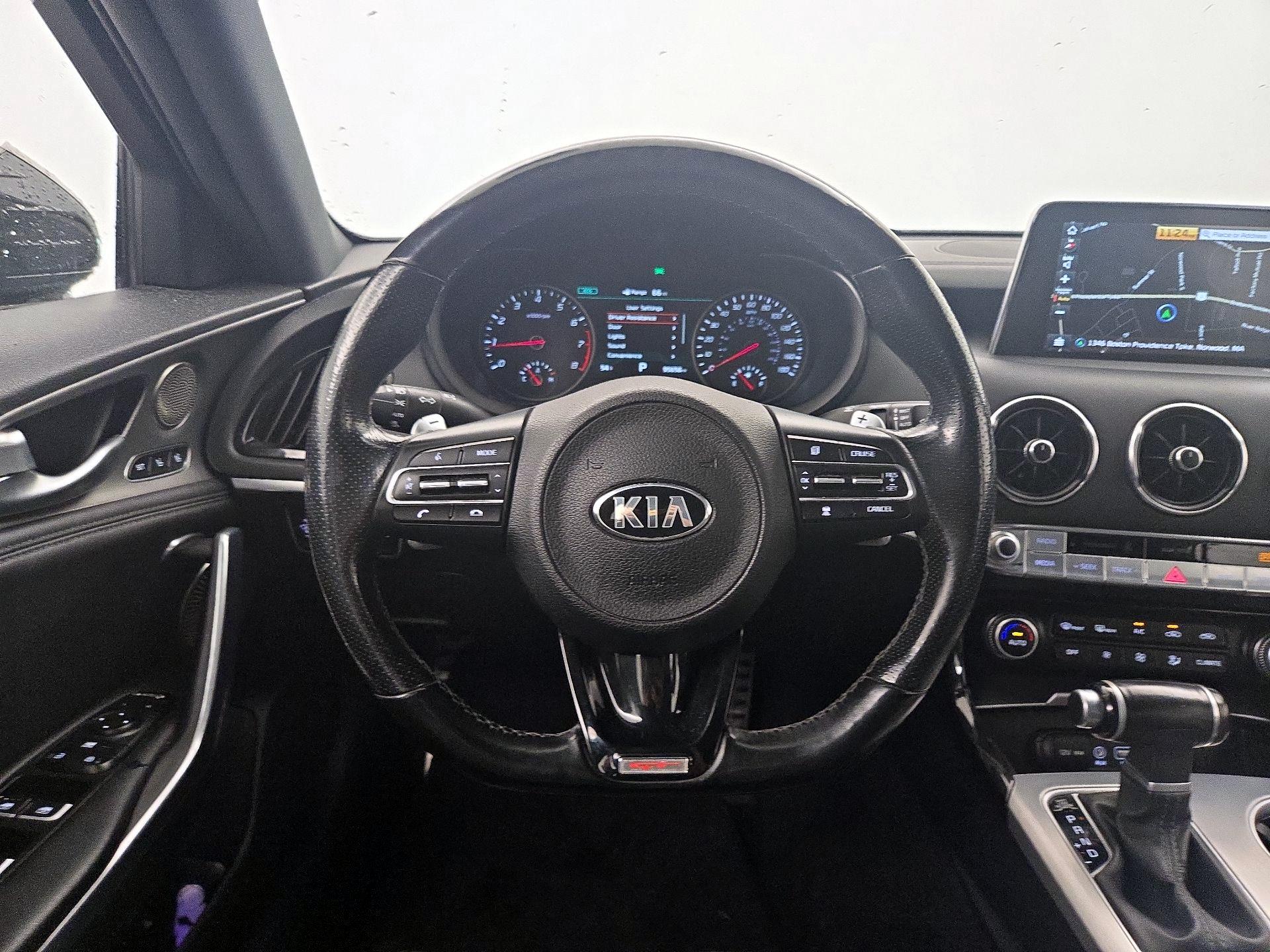 Thumbnail: 2018 Kia Stinger - 10