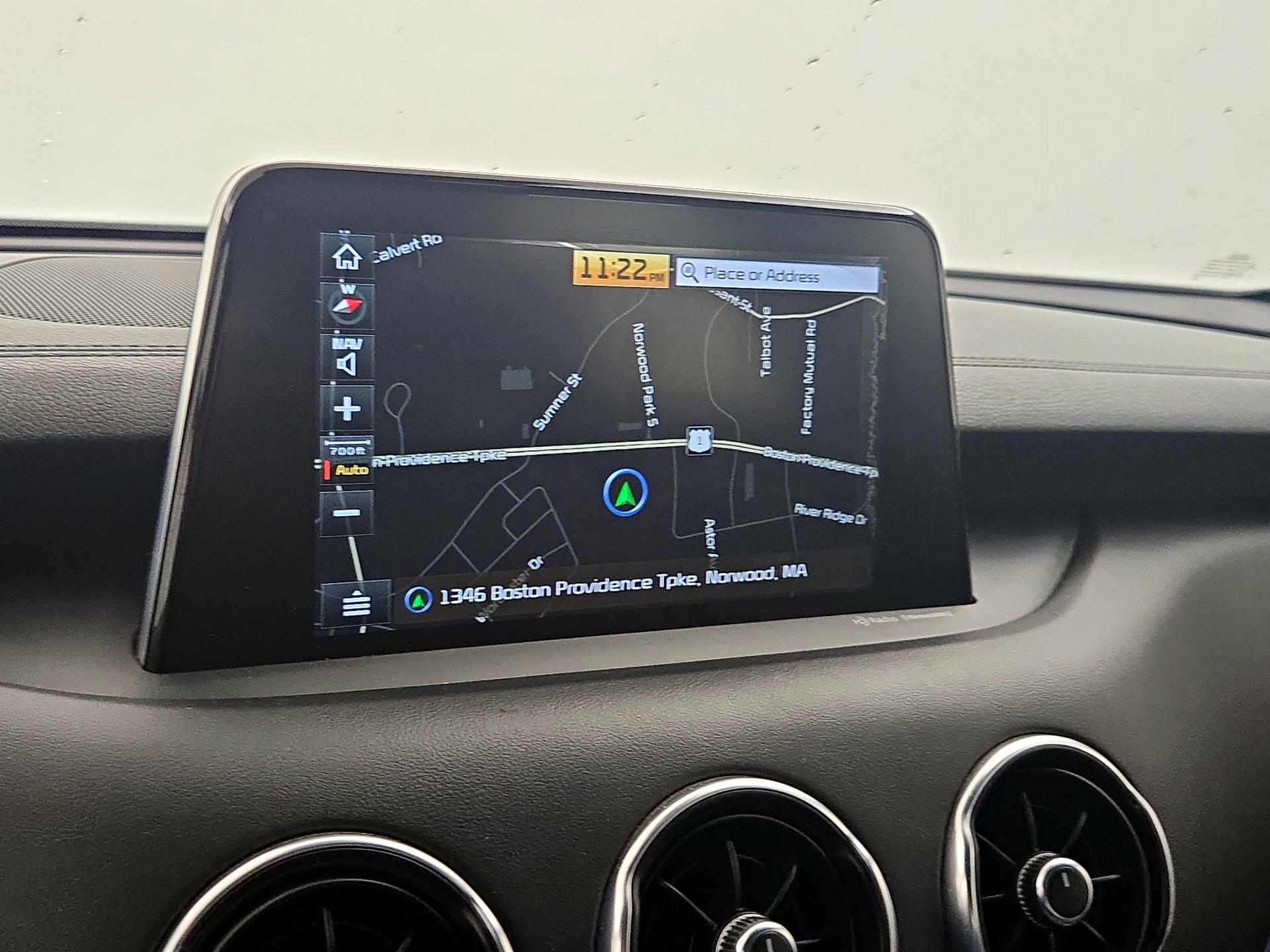 Thumbnail: 2018 Kia Stinger - 14