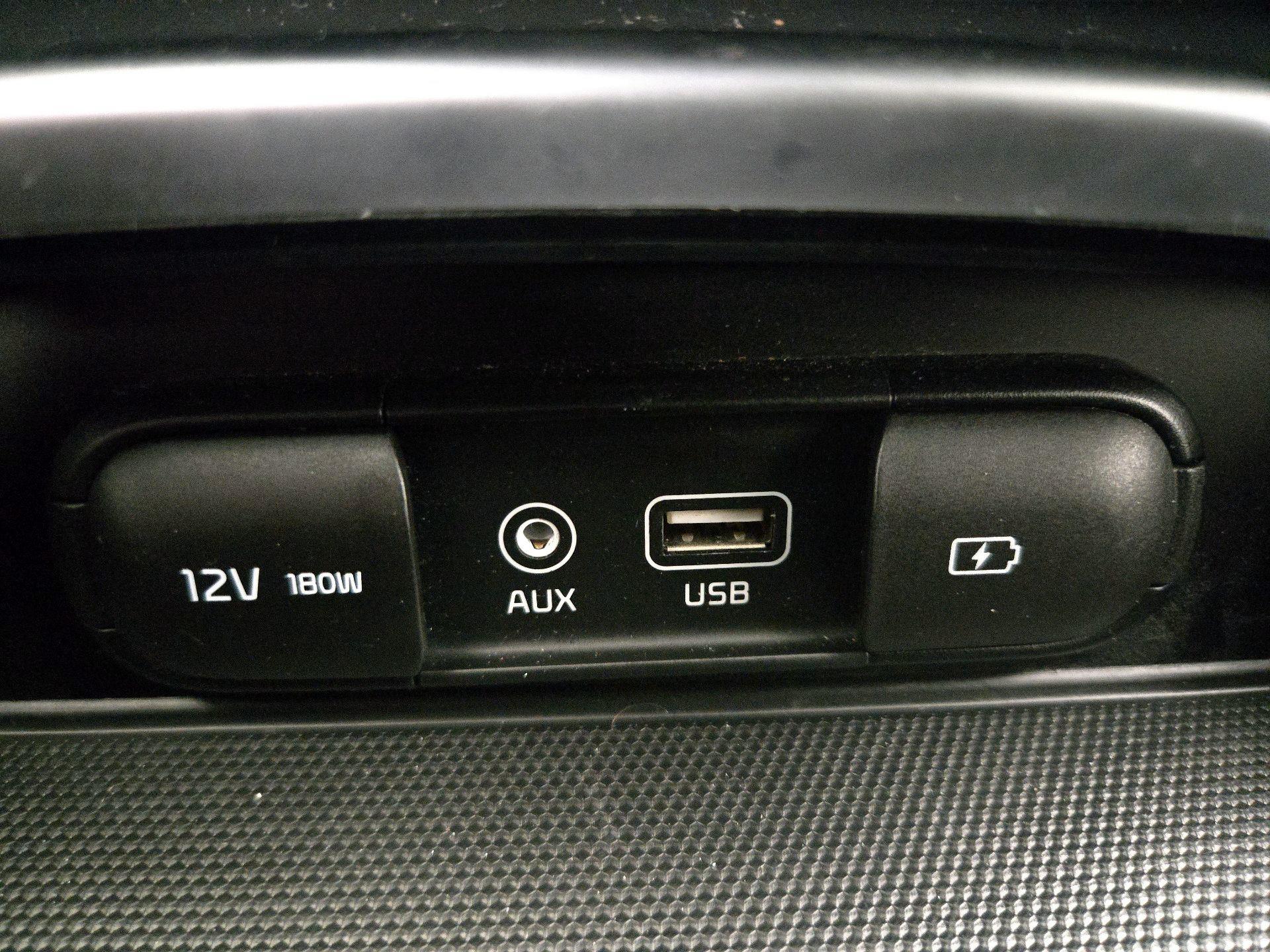 Thumbnail: 2018 Kia Stinger - 19