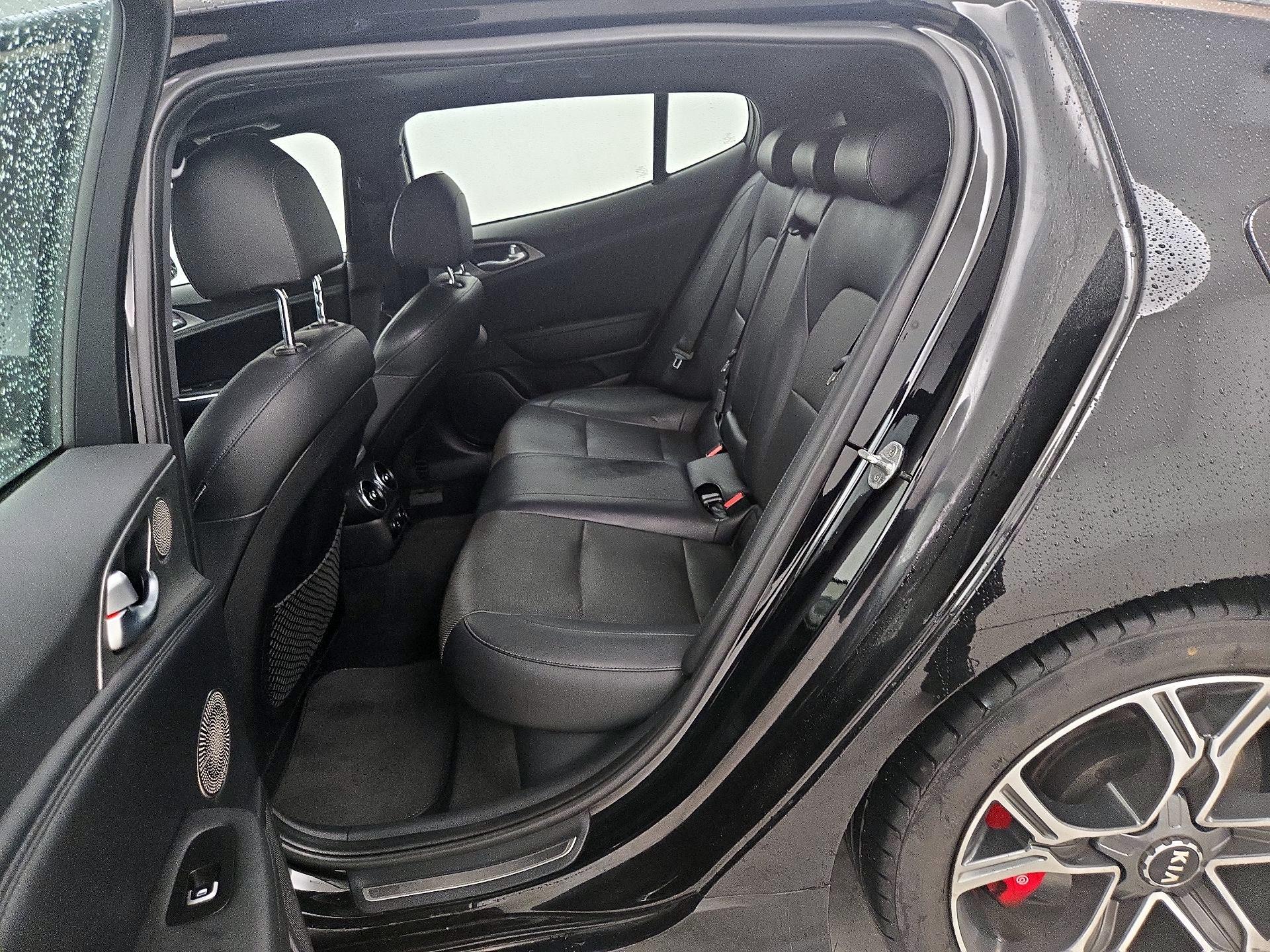 Thumbnail: 2018 Kia Stinger - 20