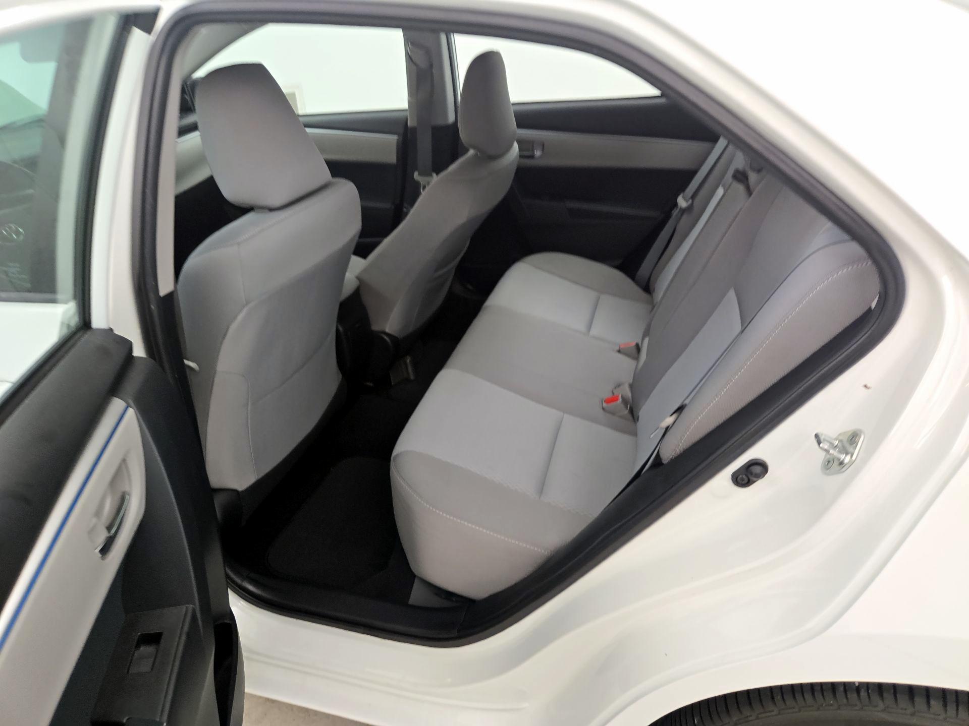 Thumbnail: 2016 Toyota Corolla - 19