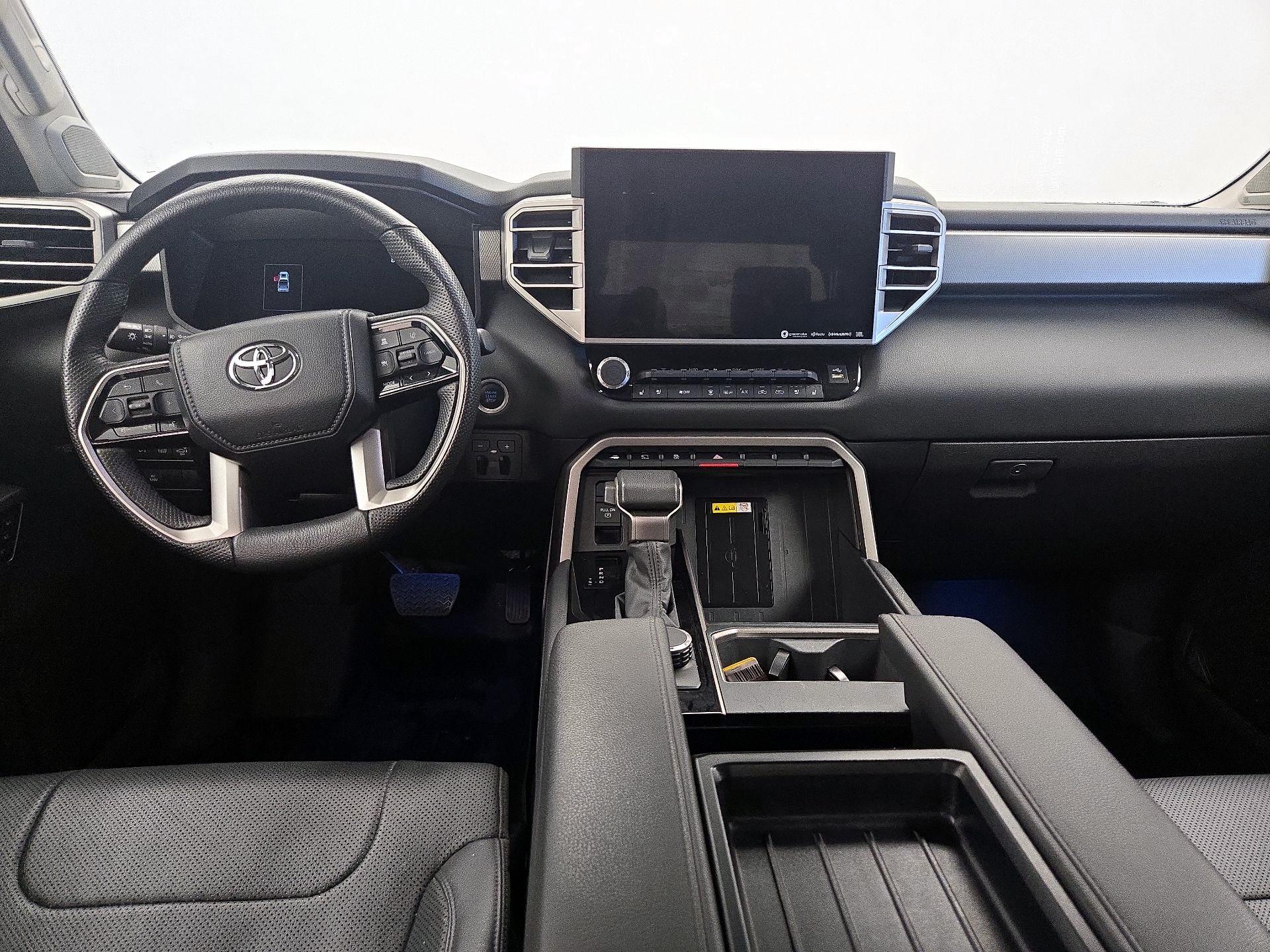 Thumbnail: 2024 Toyota Tundra - 9