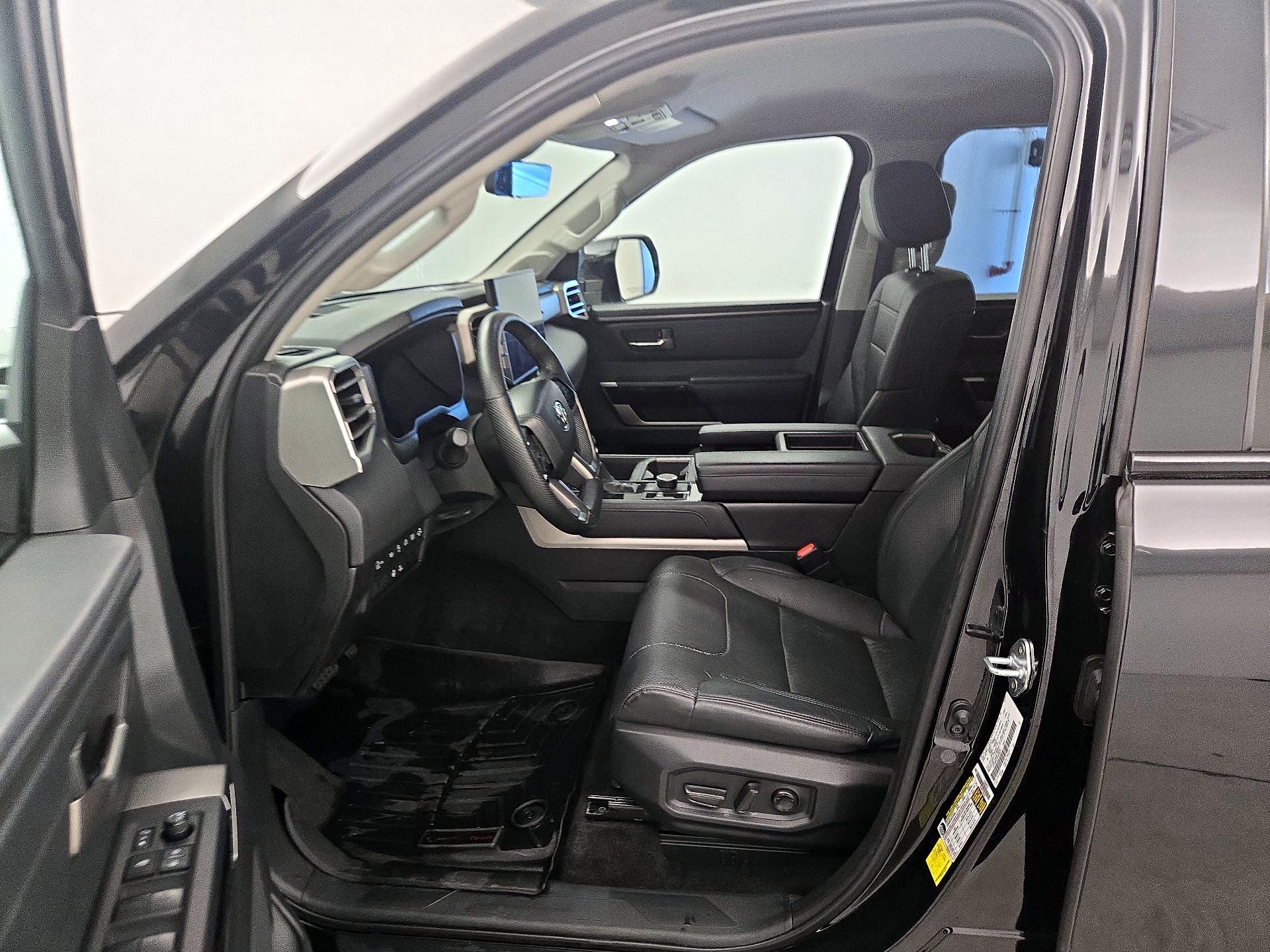 Thumbnail: 2024 Toyota Tundra - 11