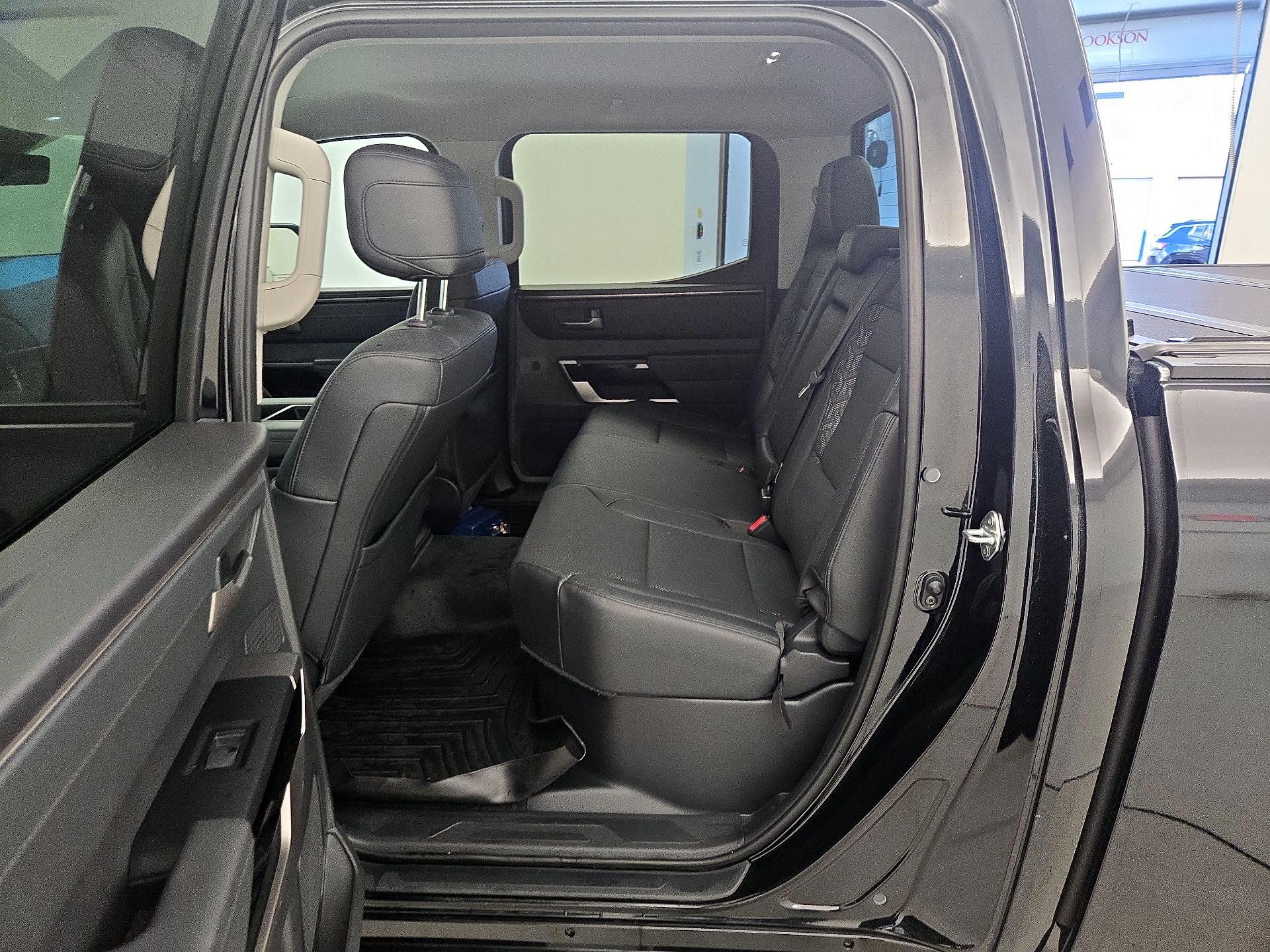 Thumbnail: 2024 Toyota Tundra - 19