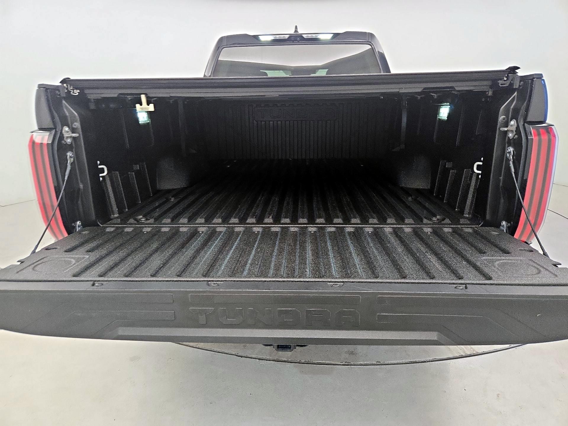 Thumbnail: 2024 Toyota Tundra - 20