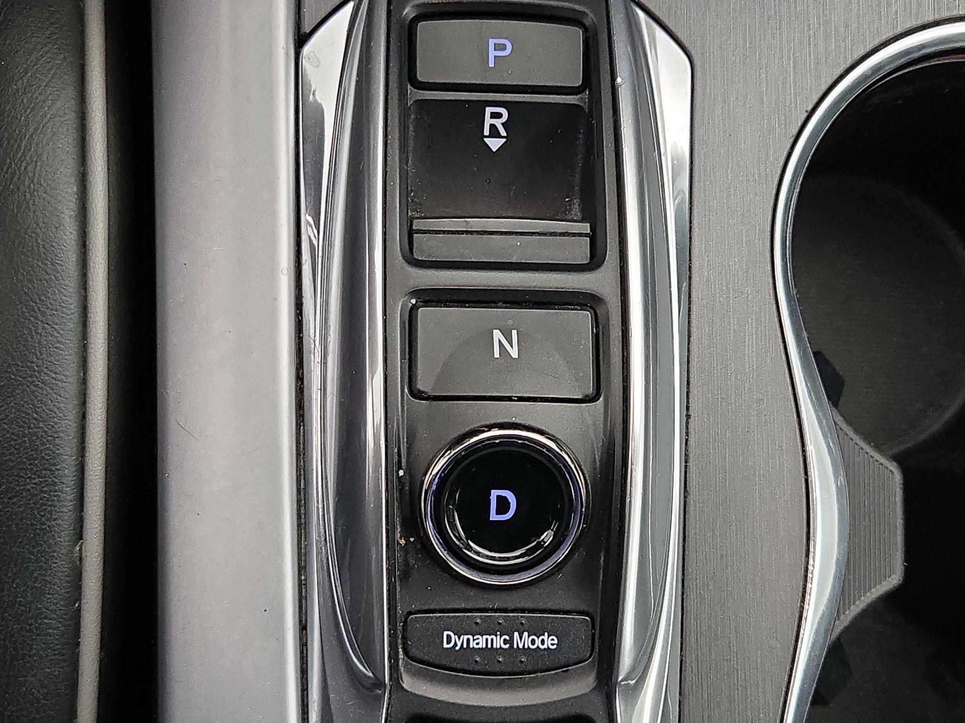 Thumbnail: 2018 Acura TLX - 18