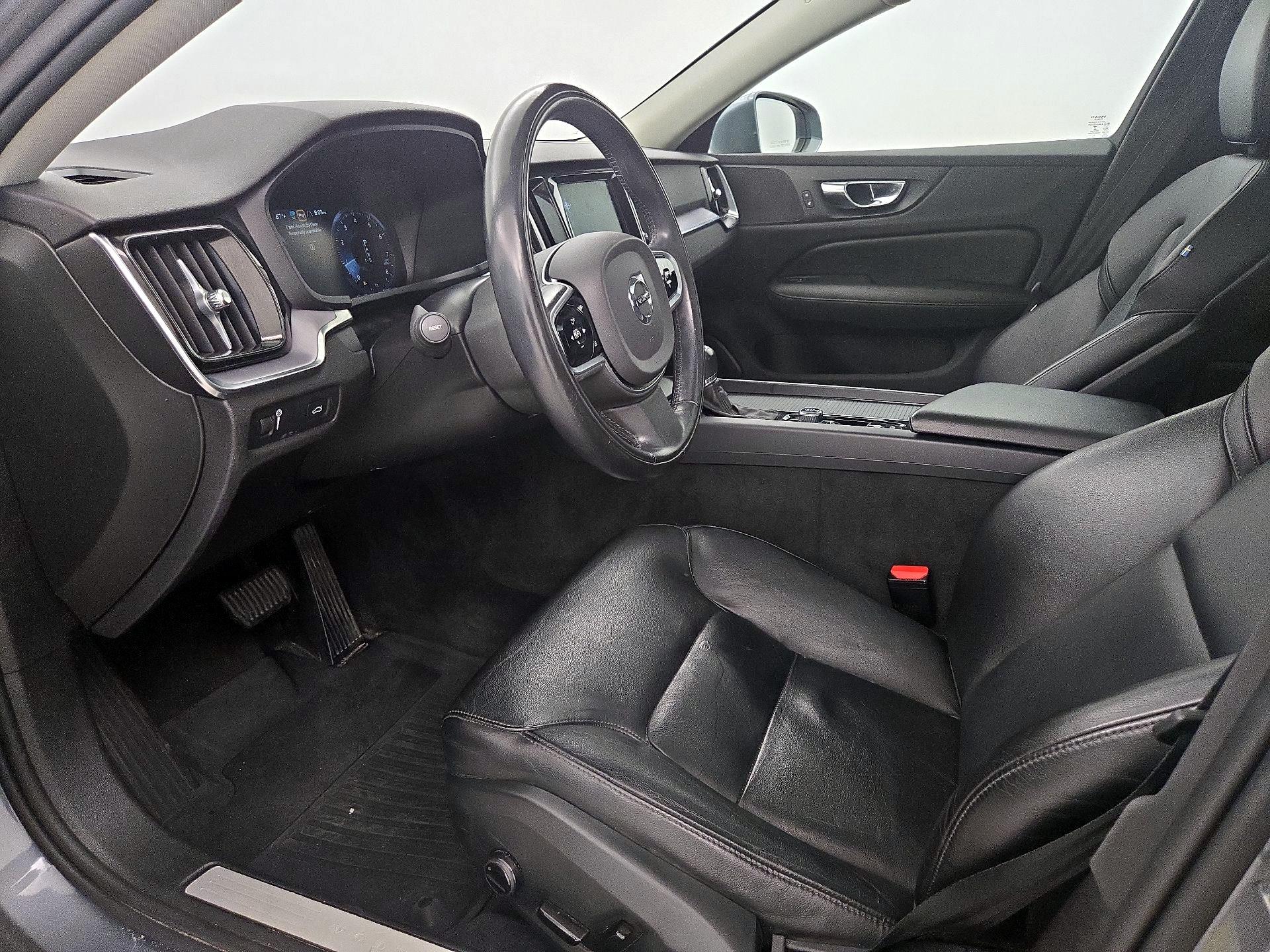 Thumbnail: 2020 Volvo S60 - 11