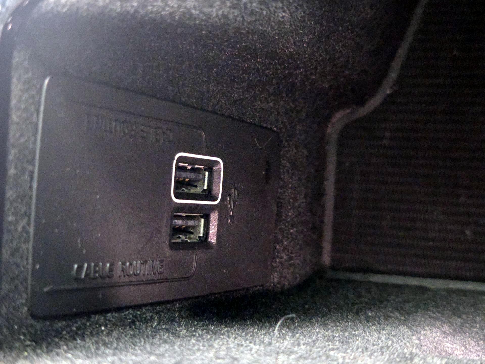 Thumbnail: 2020 Volvo S60 - 19