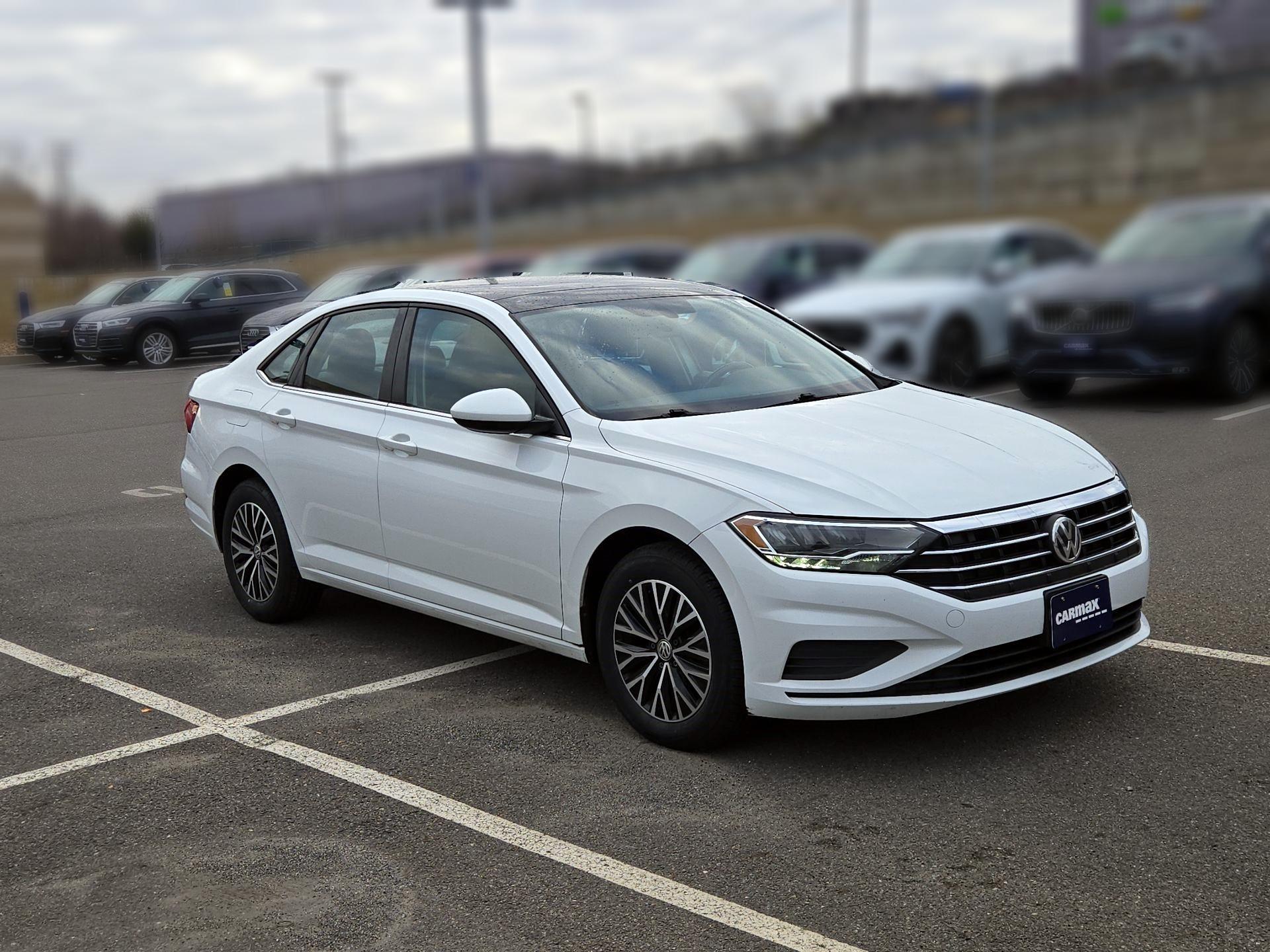 Thumbnail: 2019 Volkswagen Jetta - 1