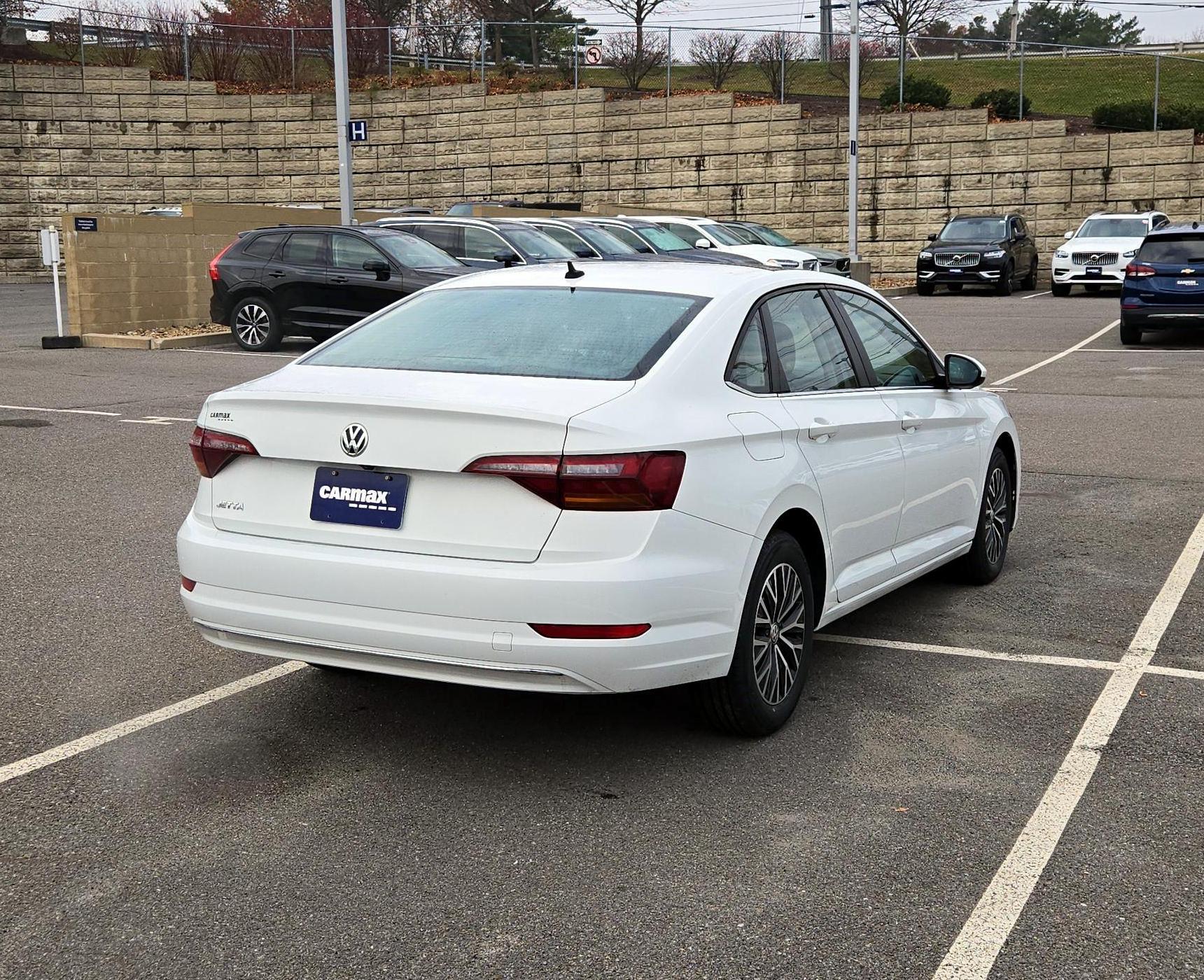 Thumbnail: 2019 Volkswagen Jetta - 5