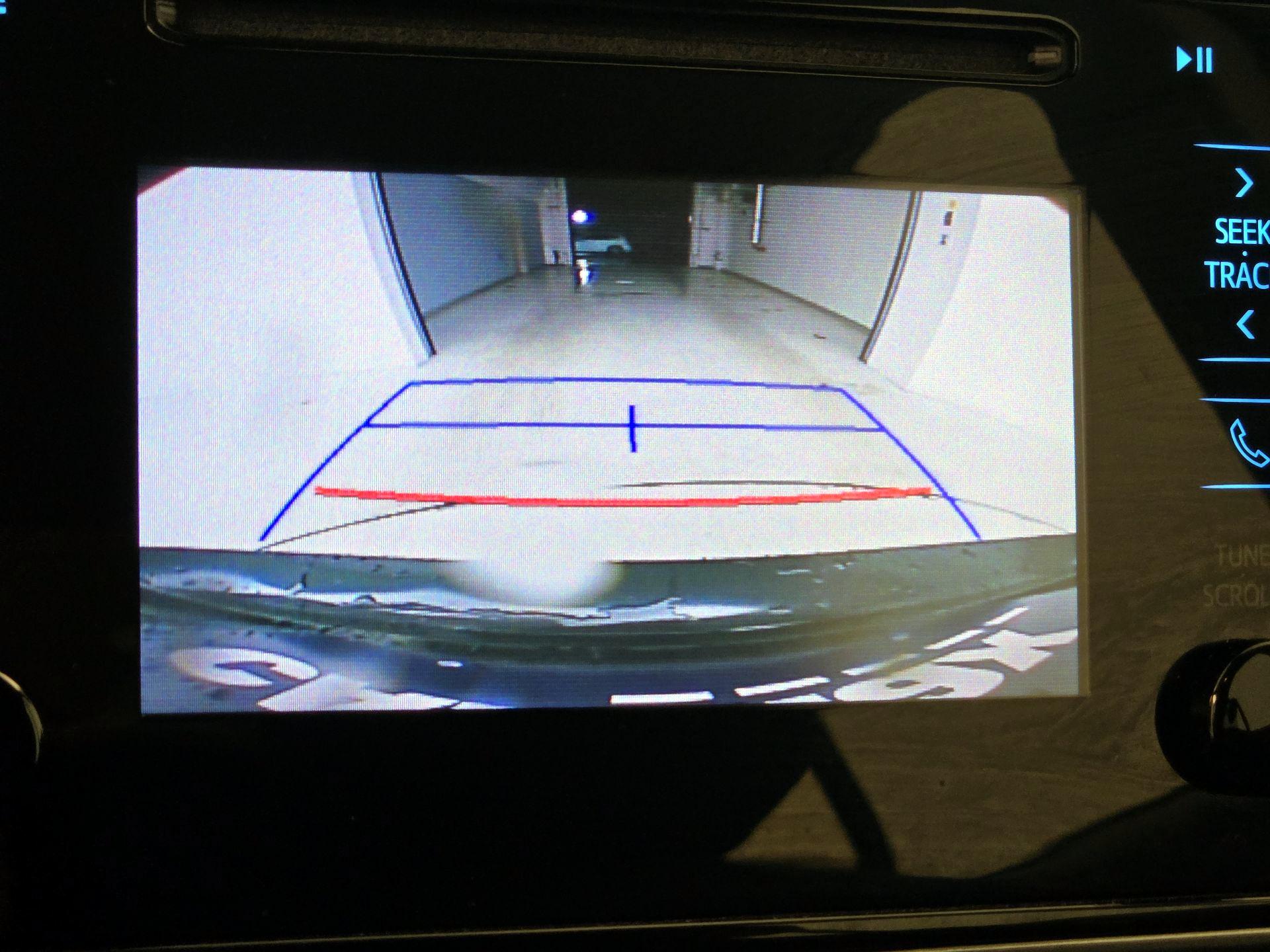 Thumbnail: 2018 Toyota Corolla - 14