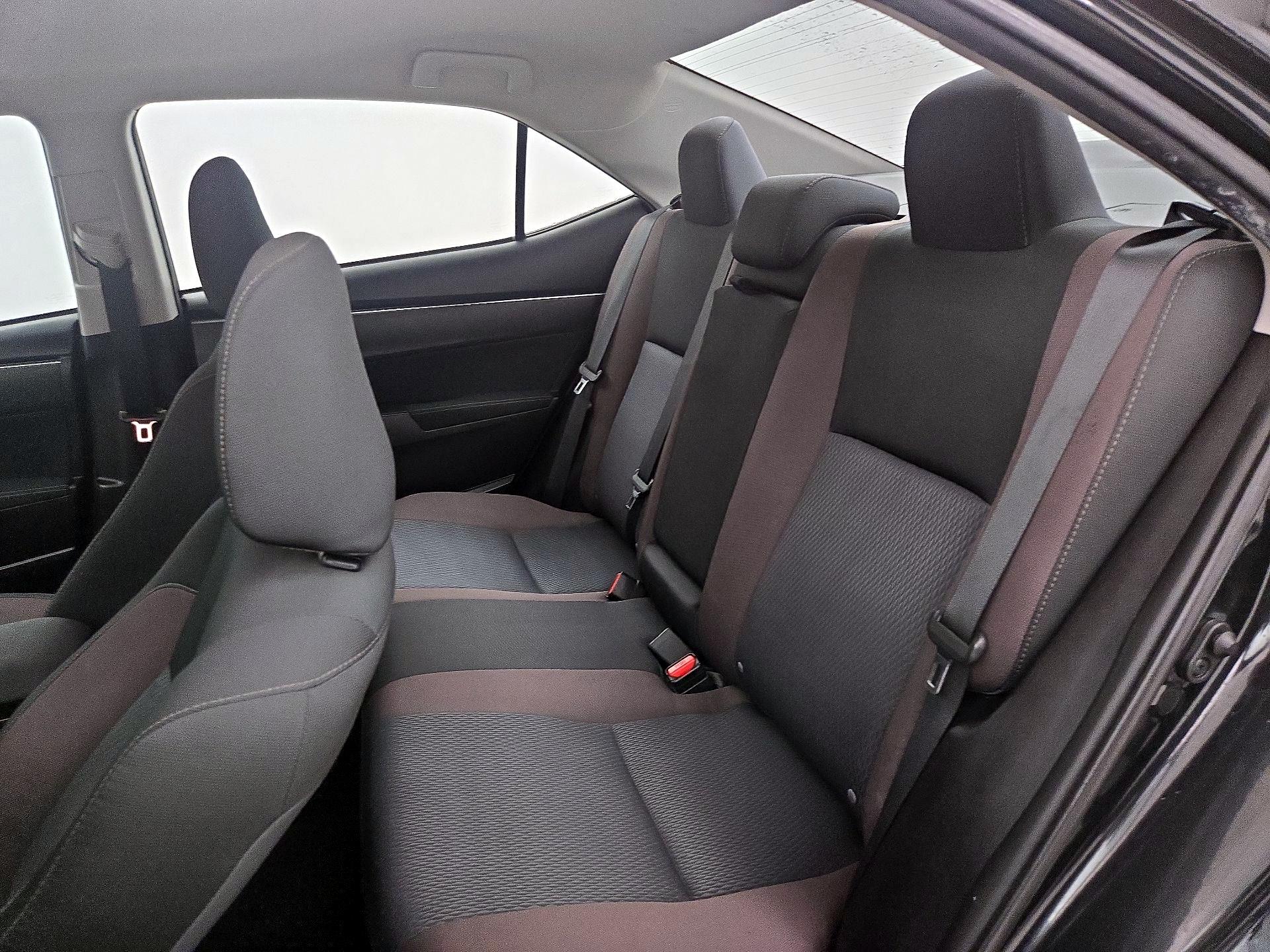 Thumbnail: 2018 Toyota Corolla - 19